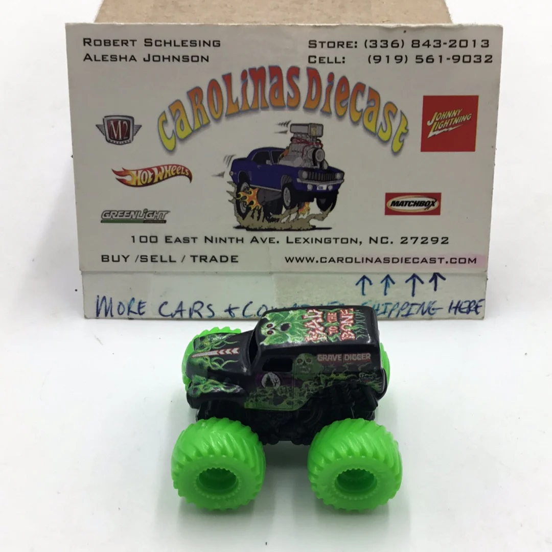 2023 Spin Master monster jam mini series 12 #796 Gravedigger