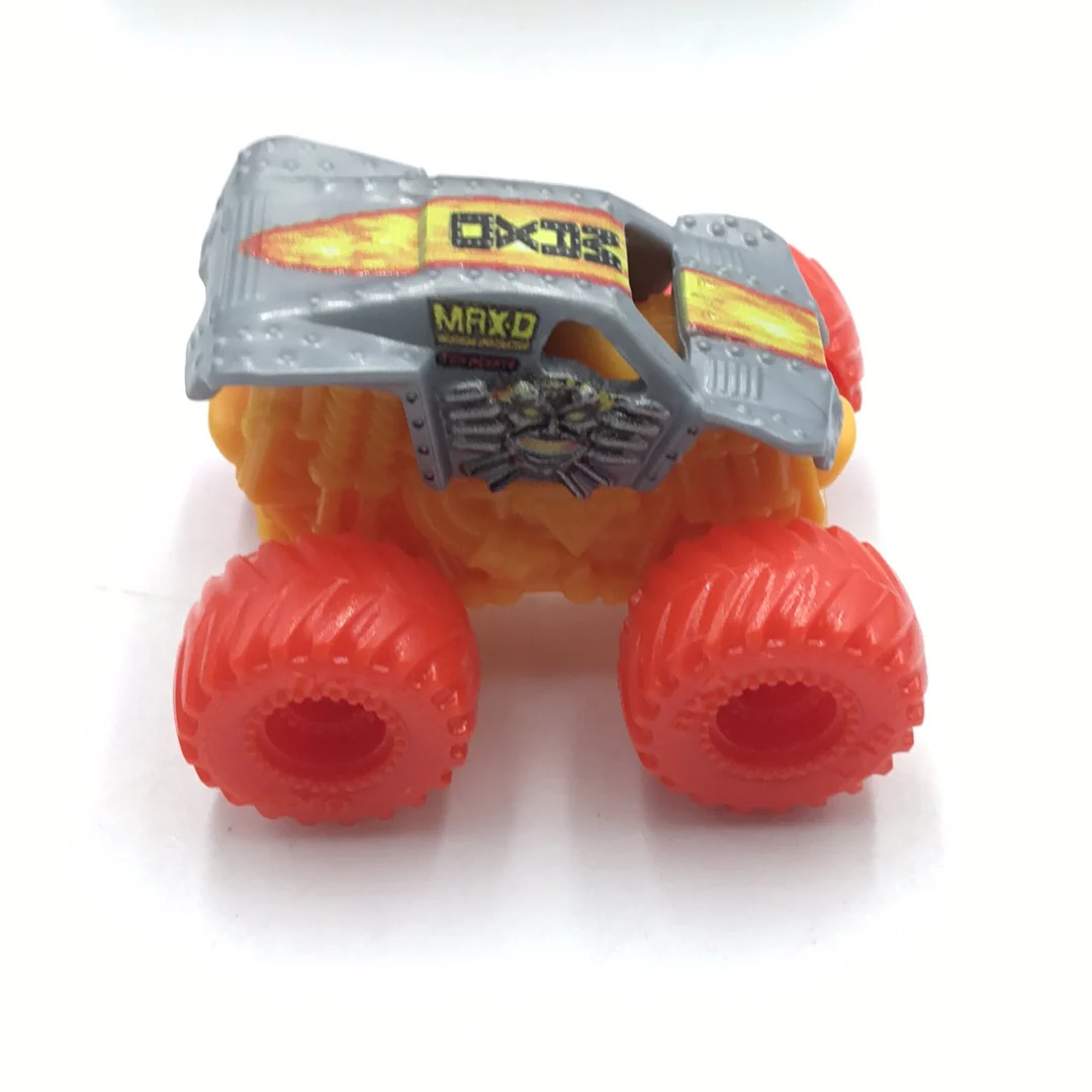 2023 Spin Master monster jam mini series 12 #798 Max D - Image 2