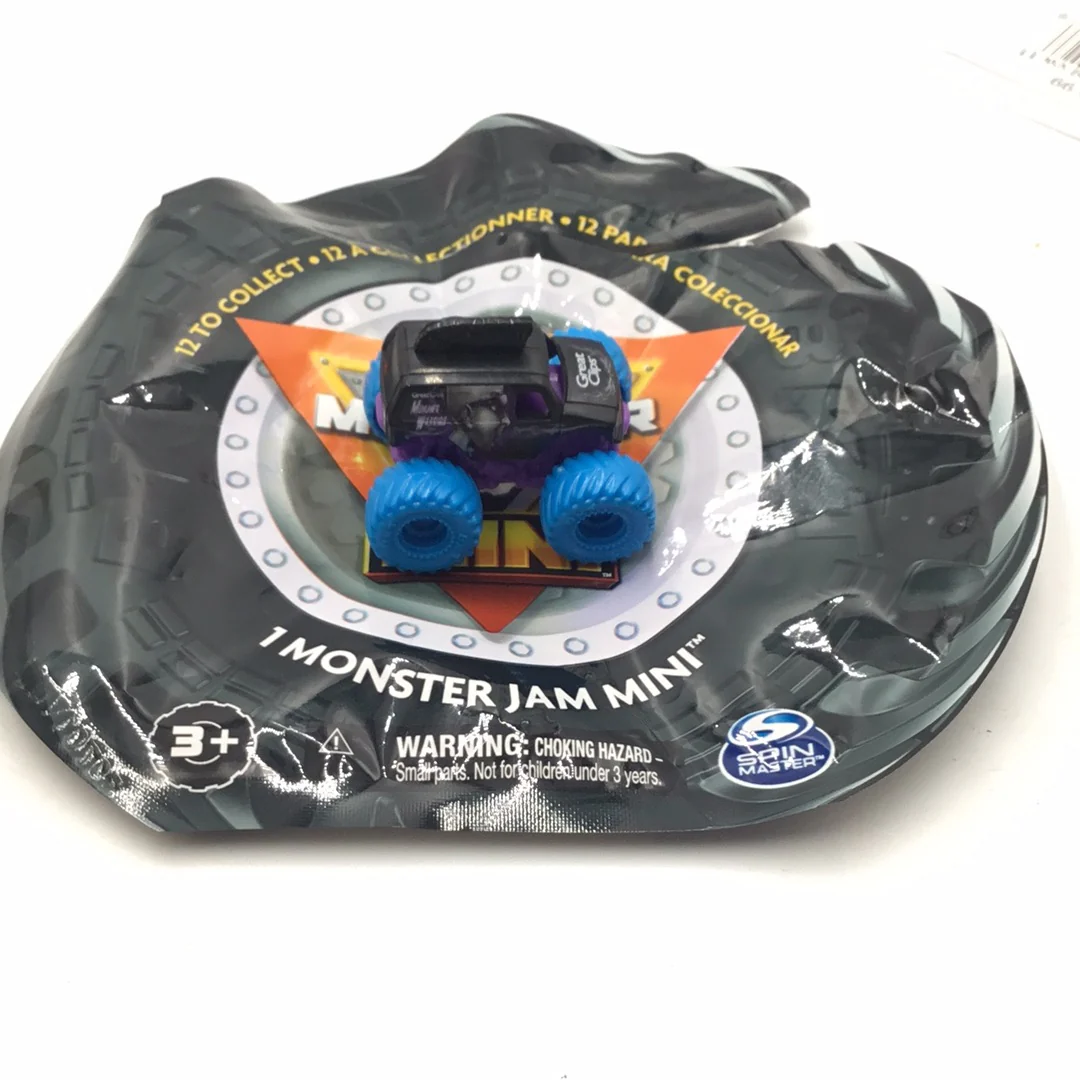 2023 Spin Master monster jam mini series 12 #800 Mohawk Warrior - Image 6