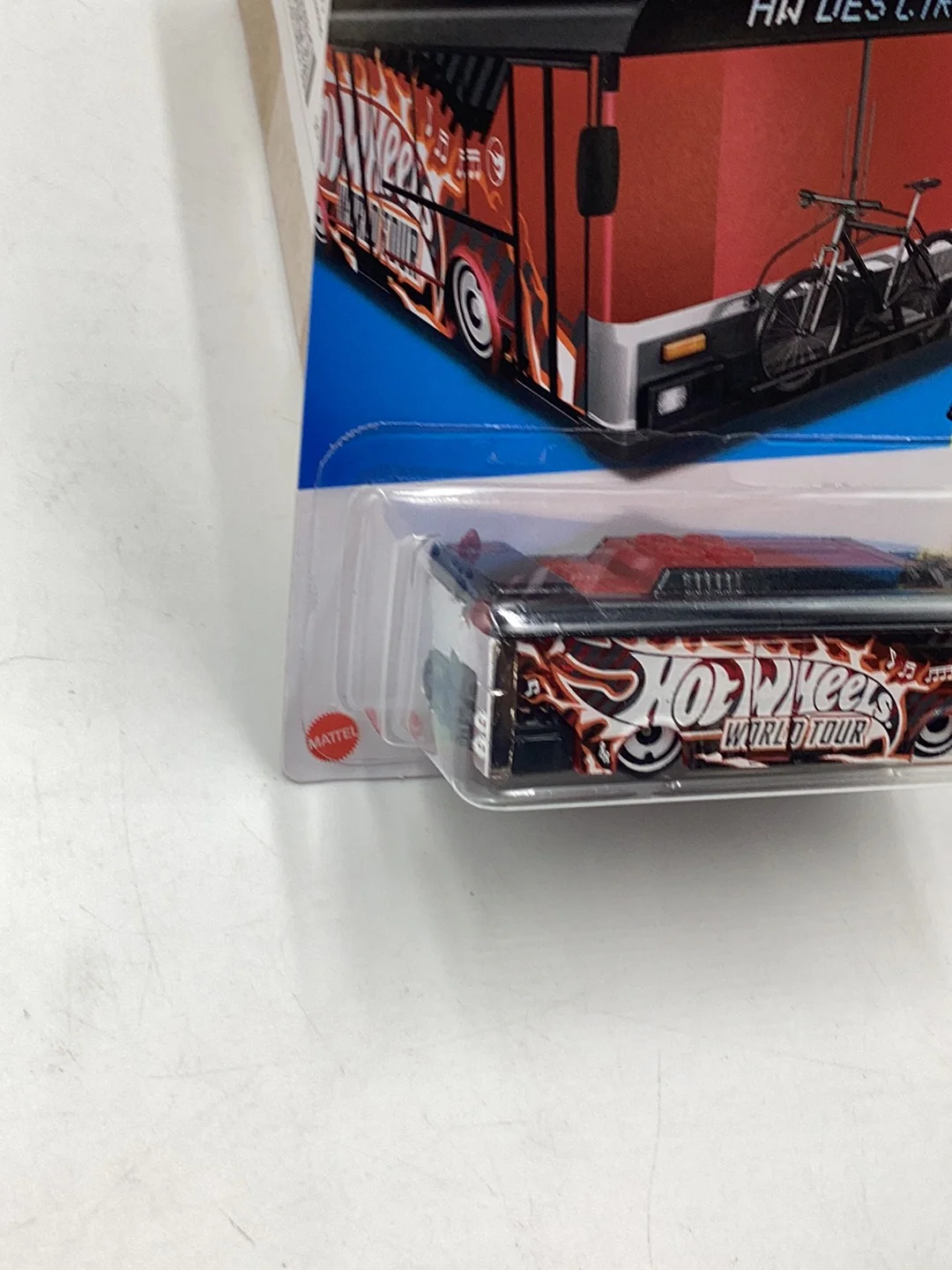 2024 Hot Wheels B case #31 Ain’t Fare Treasure Hunt 277F - Image 3
