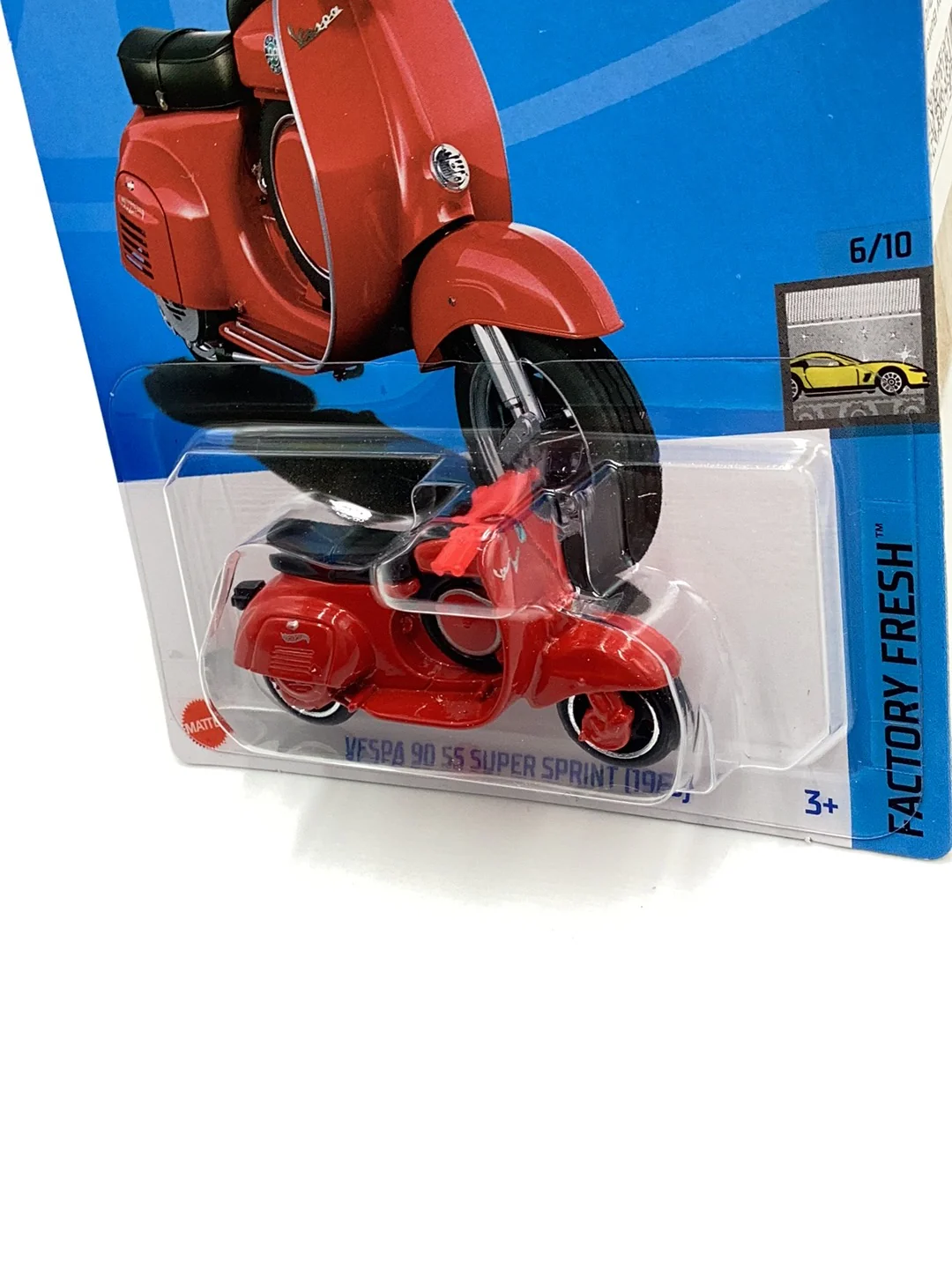 2024 Hot Wheels D case #71 Vespa 90 SS Super Sprint (1966) 77i - Image 4