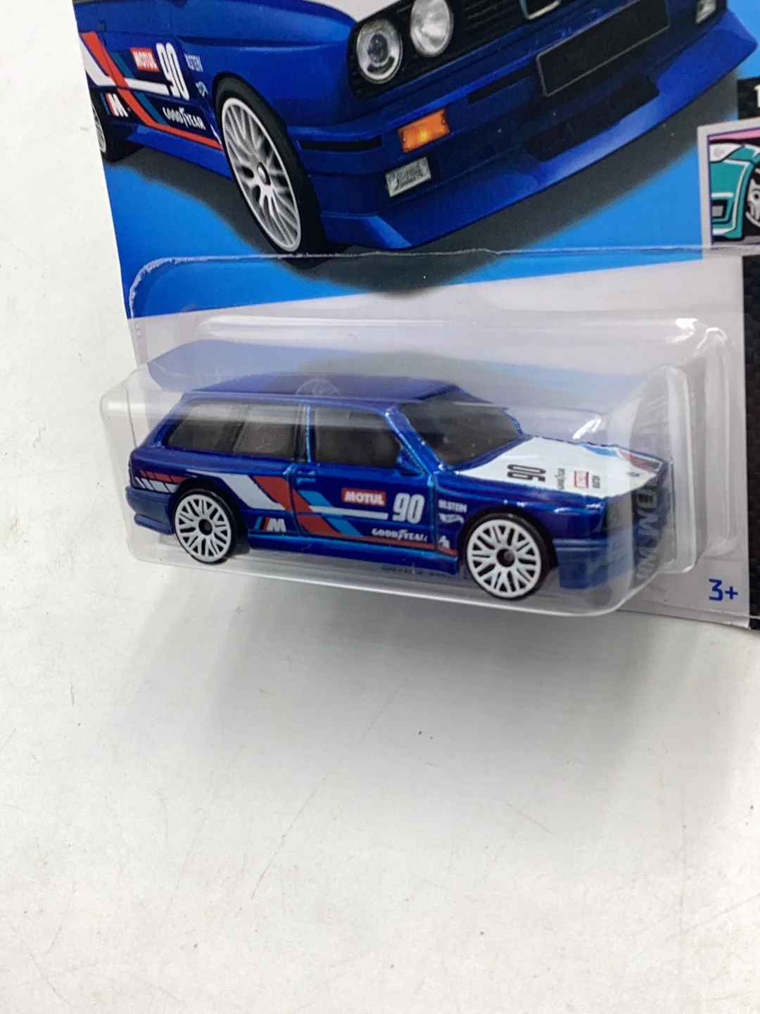 2024 Hot Wheels G case #138 BMW M3 Wagon 107B - Image 4