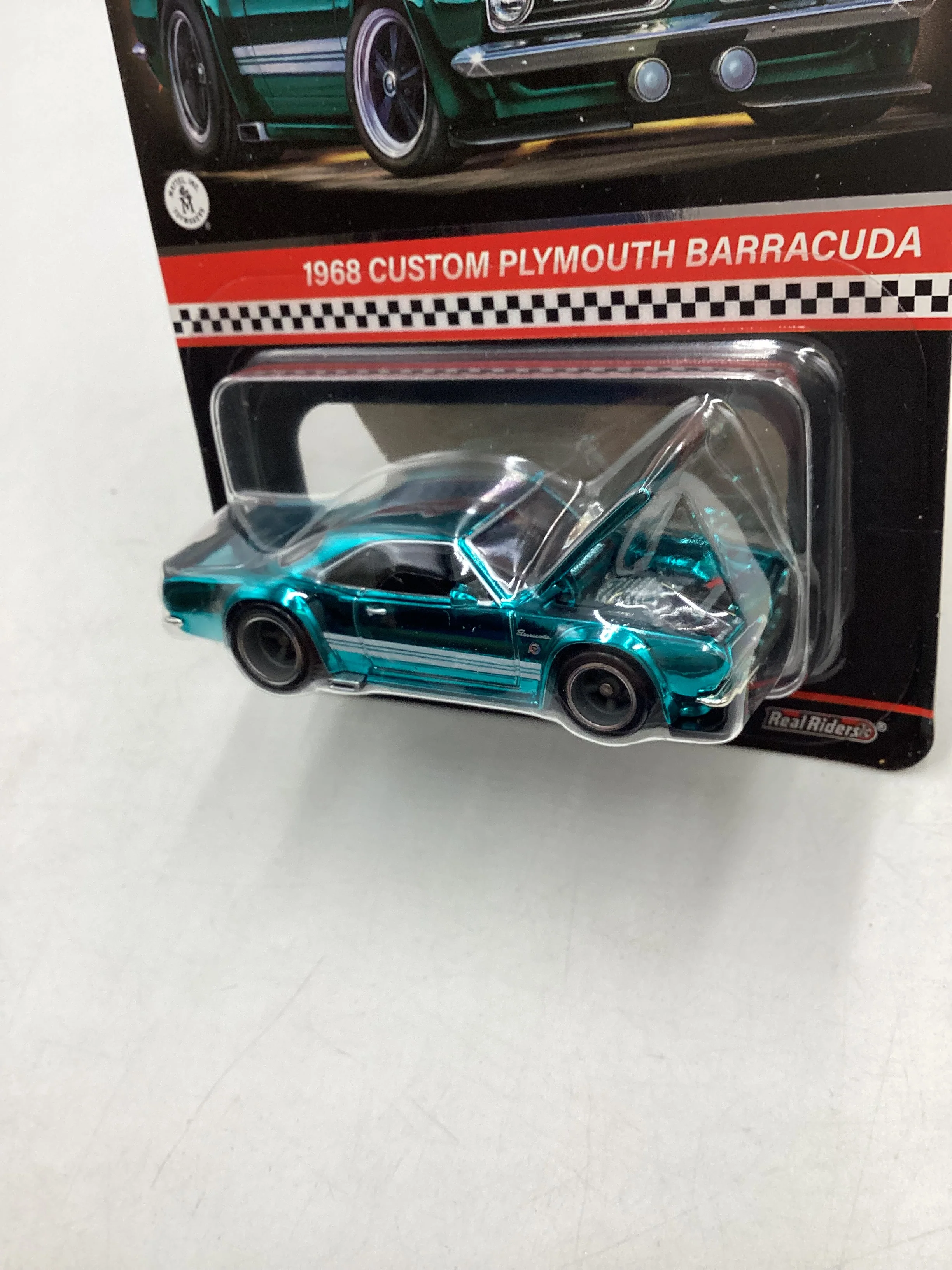 2024 Hot Wheels RLC 1968 Custom Plymouth Barracuda with protector - Image 4