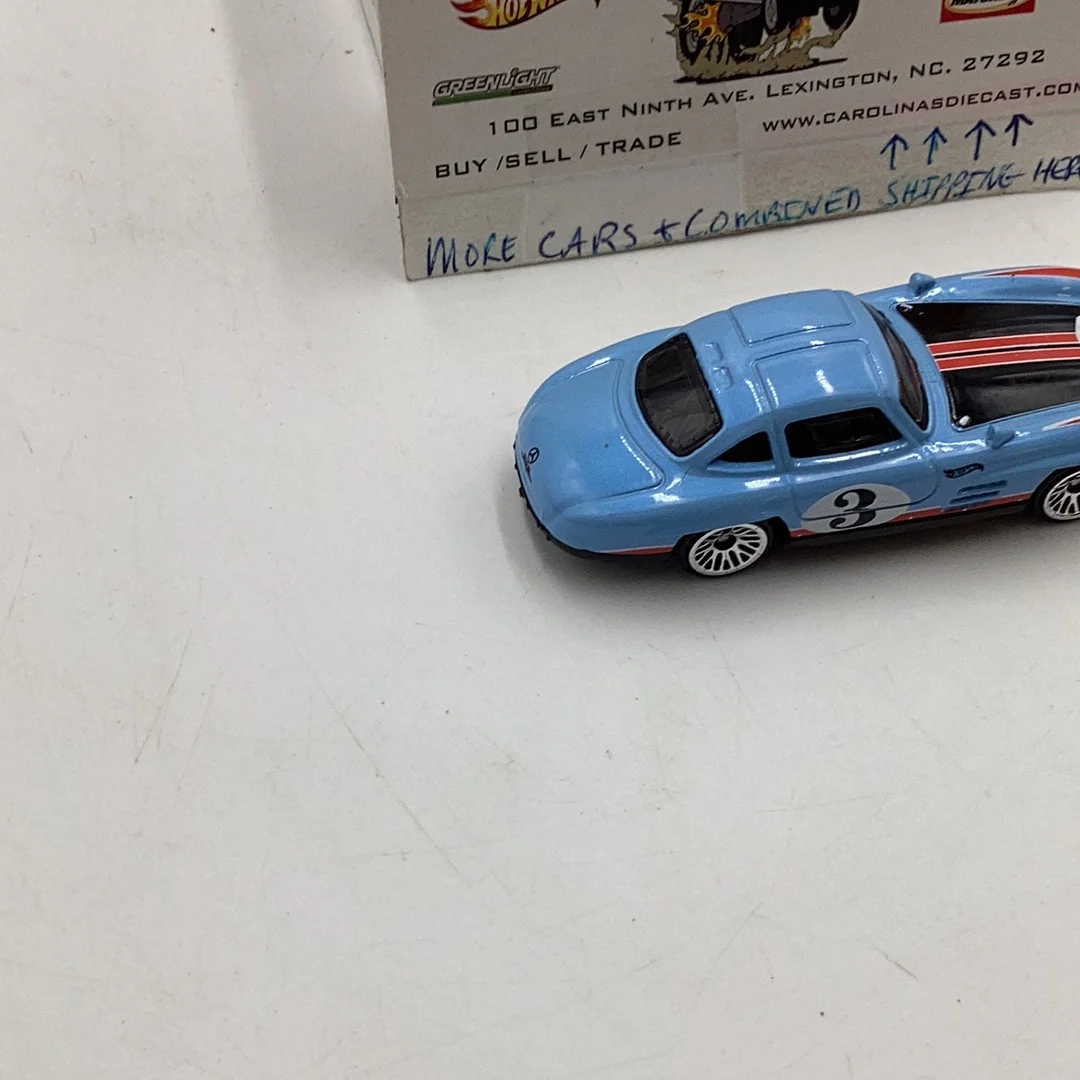 2024 hot wheels Series 1 Mystery Models #3 Mercedes - Image 2