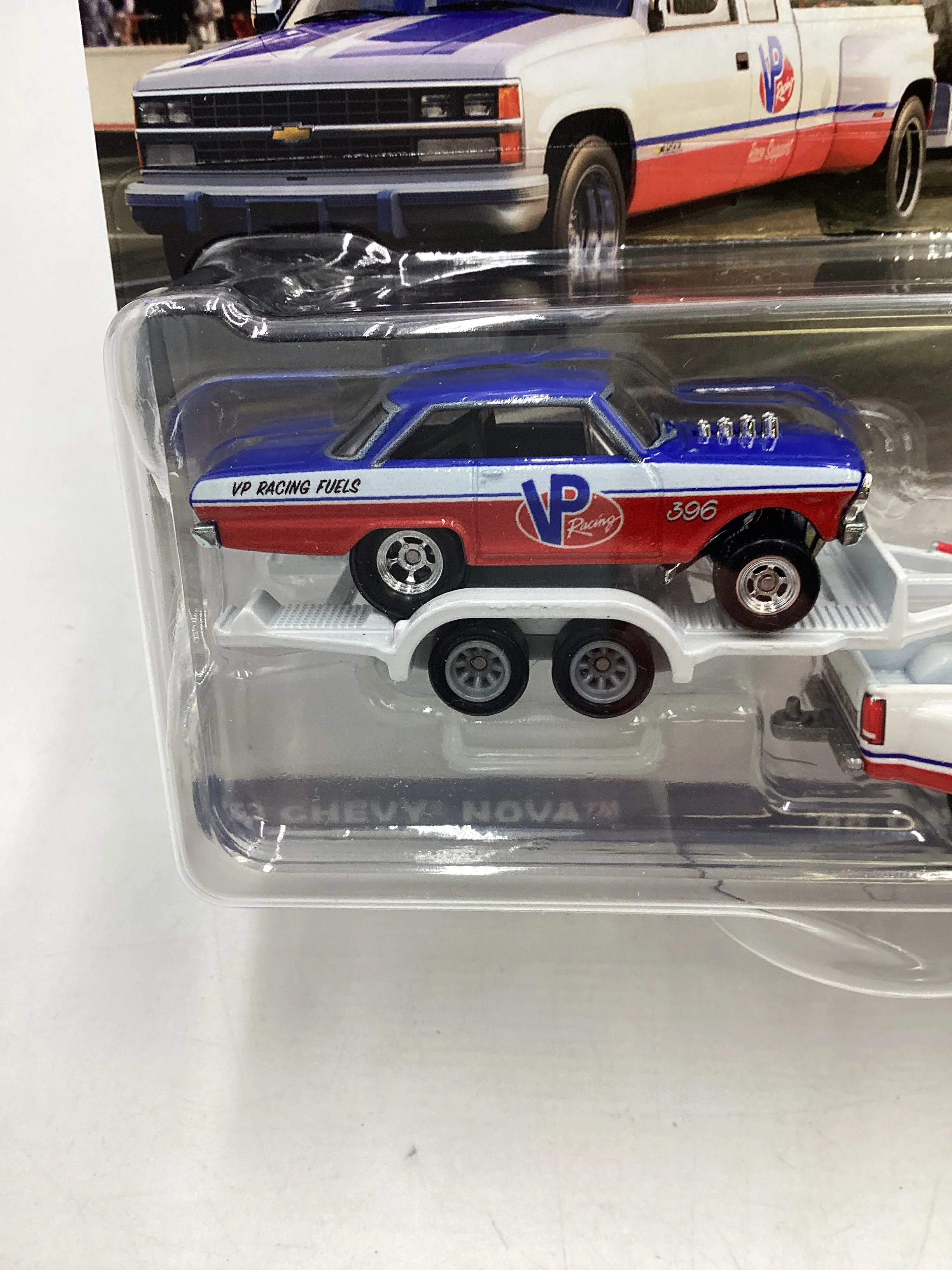 2024 Hot Wheels Team Transport #68 63 Chevy Nova & 88 Chevy Silverado 3500 278I - Image 3