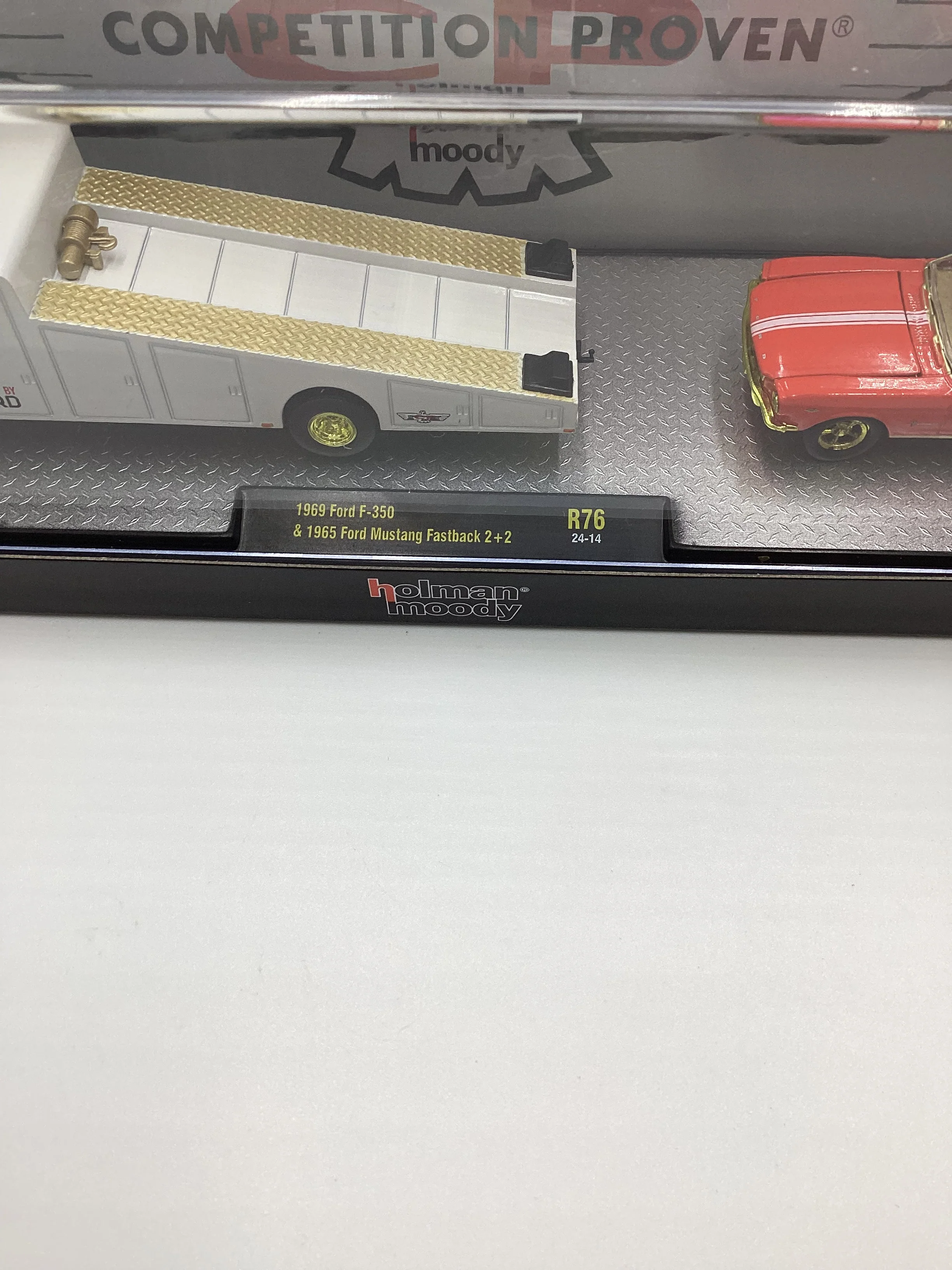 2024 M2 Machines Holman Moody Hauler 1969 Ford F-350 / 1965 Ford Mustang Fastback 2+2 R76 CHASE - Image 5