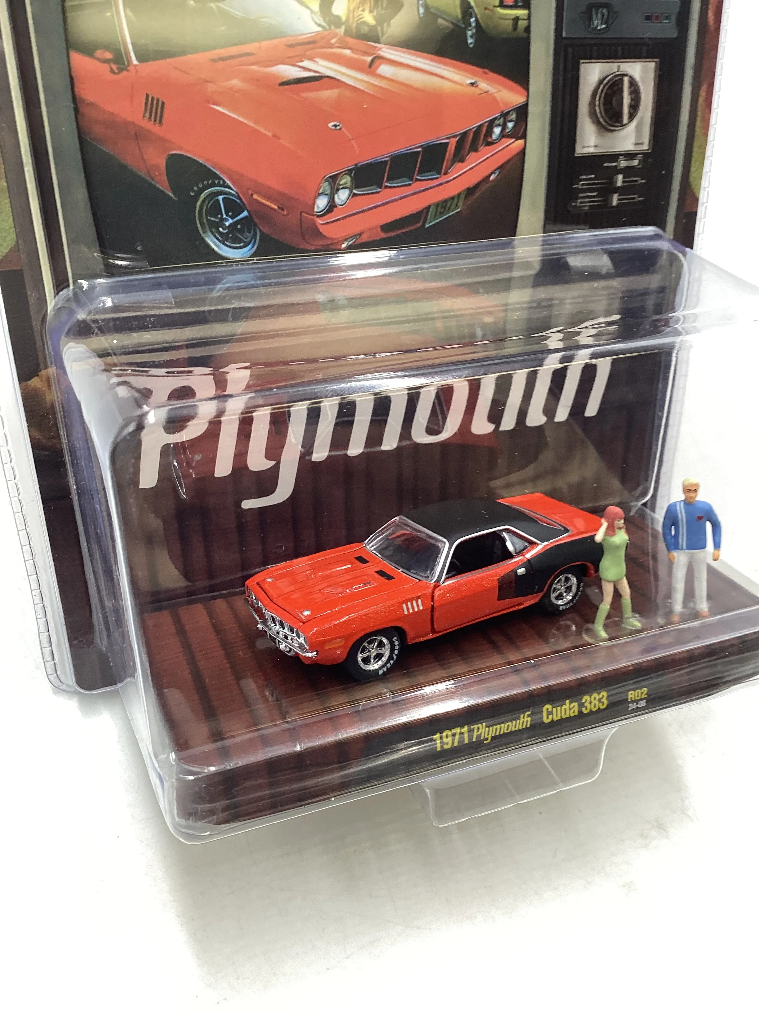 2024 M2 Machines Diorama R02 1971 Plymouth Cuda 383 198F - Image 4