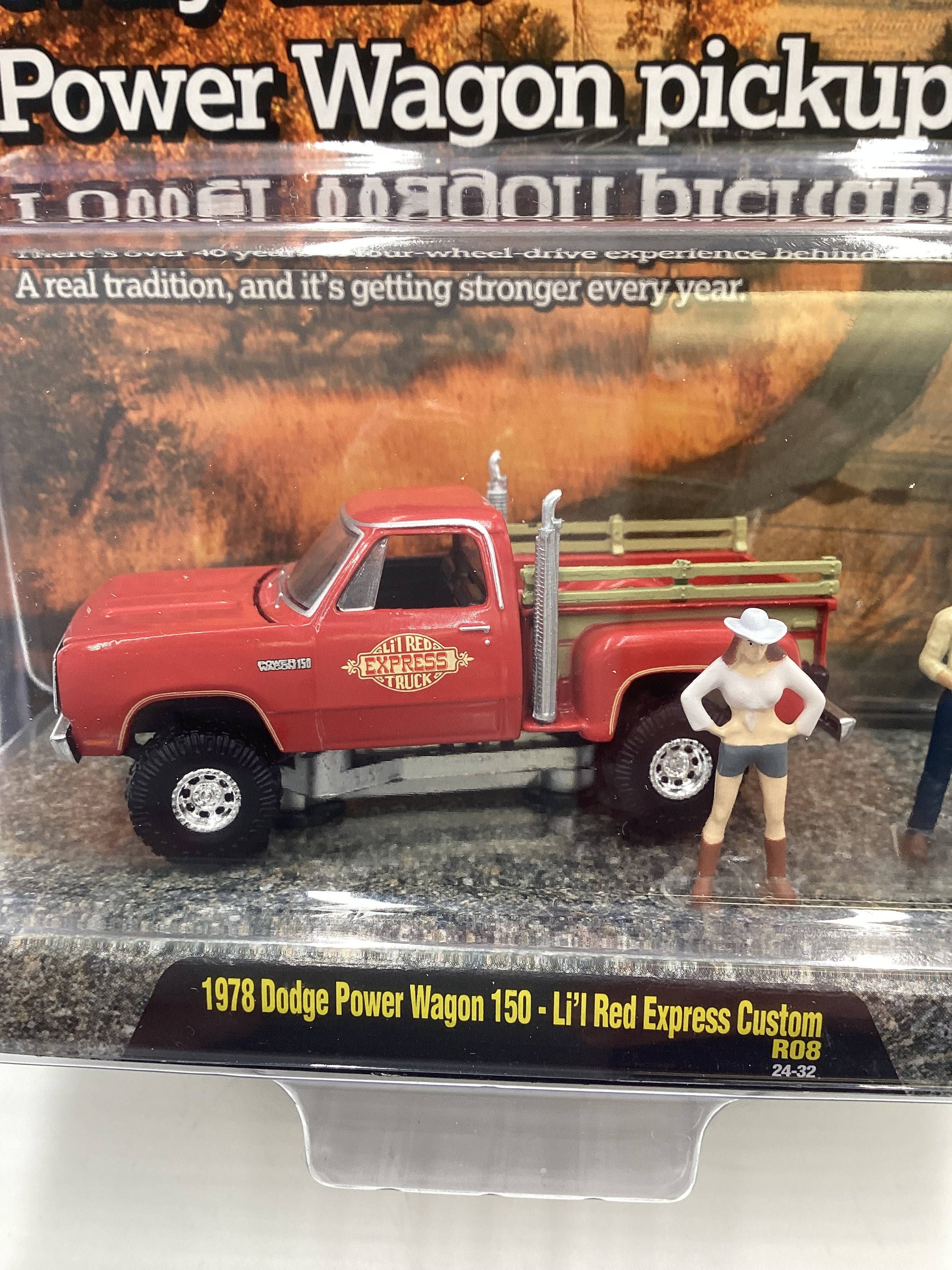 M2 Machines Diorama 1978 Dodge Power Wagon 150 Lil Red Express Custom Red R08 198E - Image 3