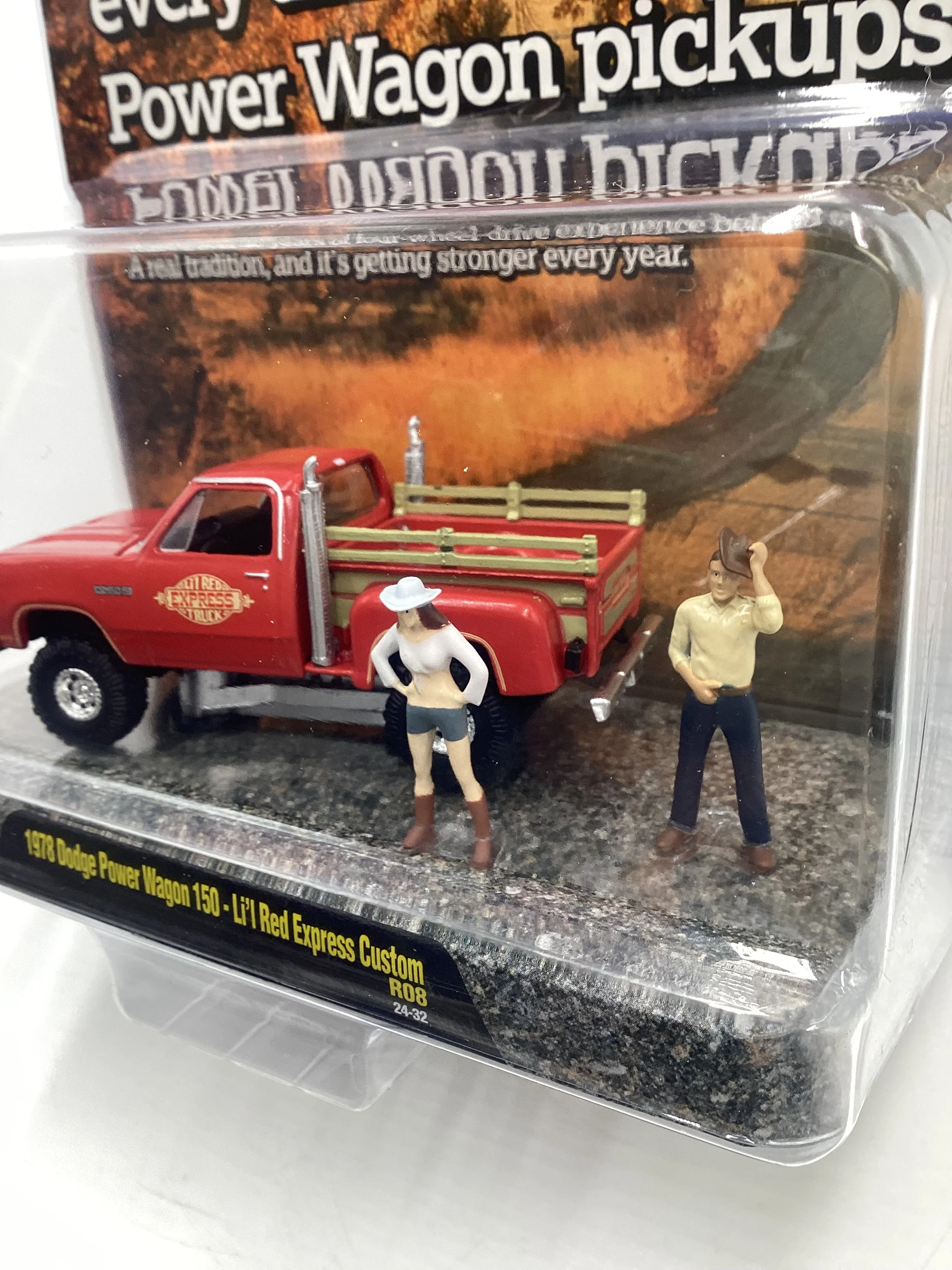 M2 Machines Diorama 1978 Dodge Power Wagon 150 Lil Red Express Custom Red R08 198E - Image 4