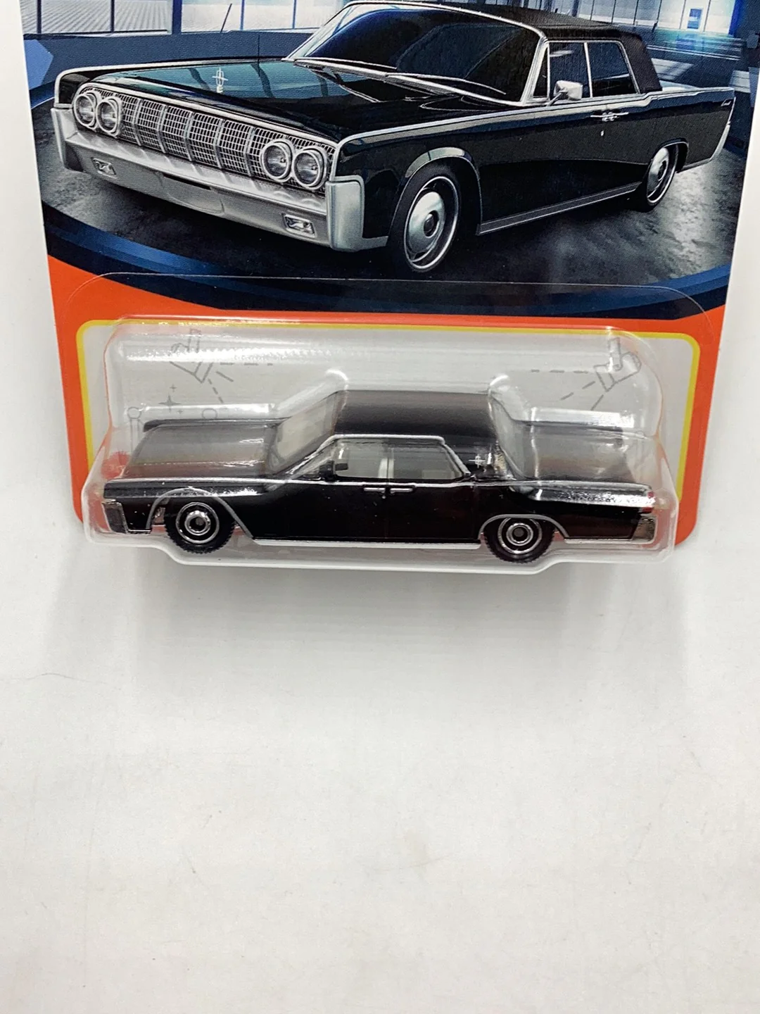 2024 matchbox #21 1964 Lincoln Continental 214H - Image 5