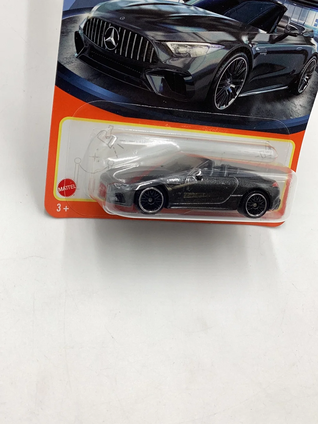 2024 matchbox #72 Mercedes-AMG SL 63 90i - Image 4