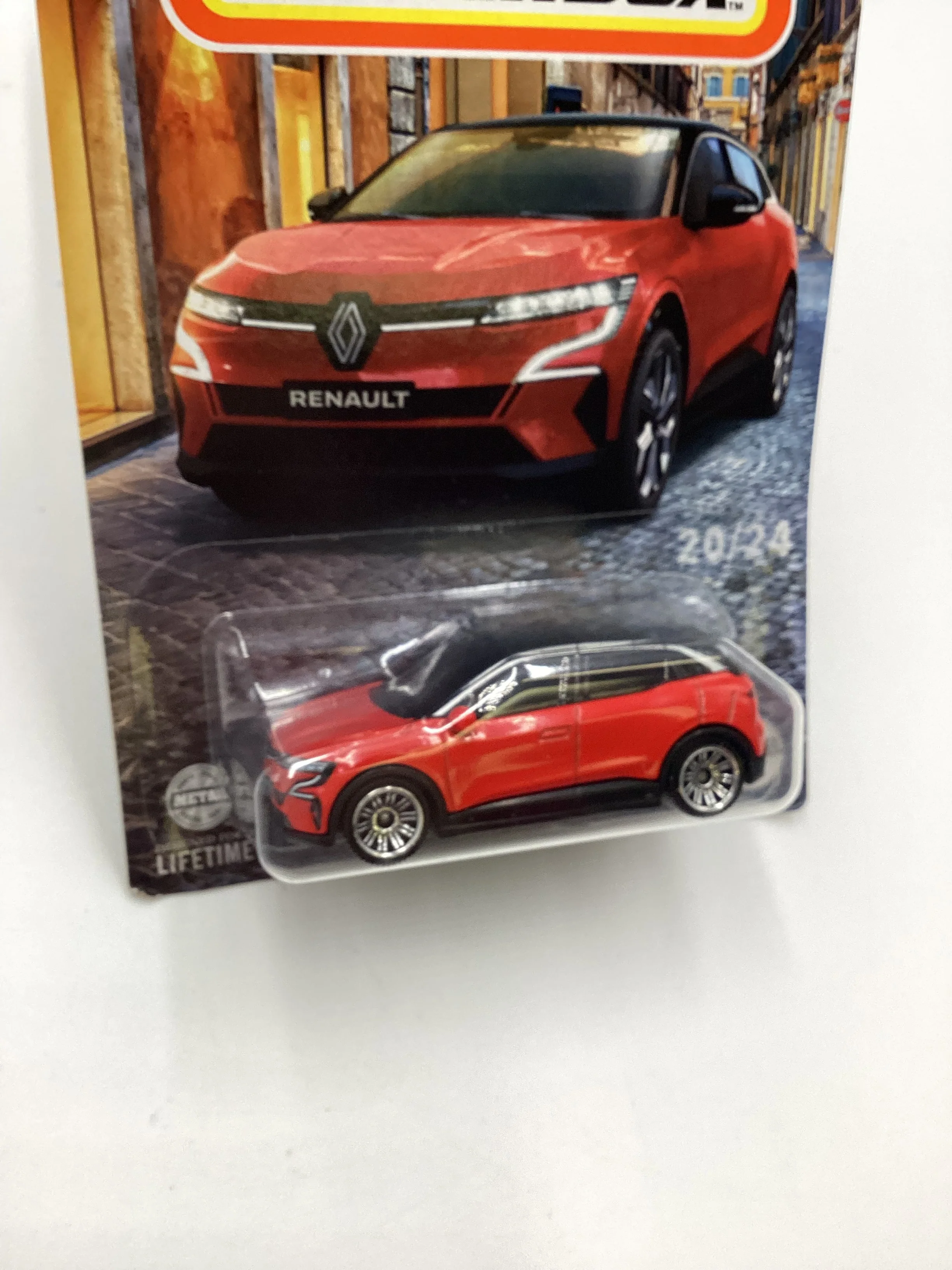 2024 Matchbox European Streets #20 2022 Renault Megane Red 160G - Image 5