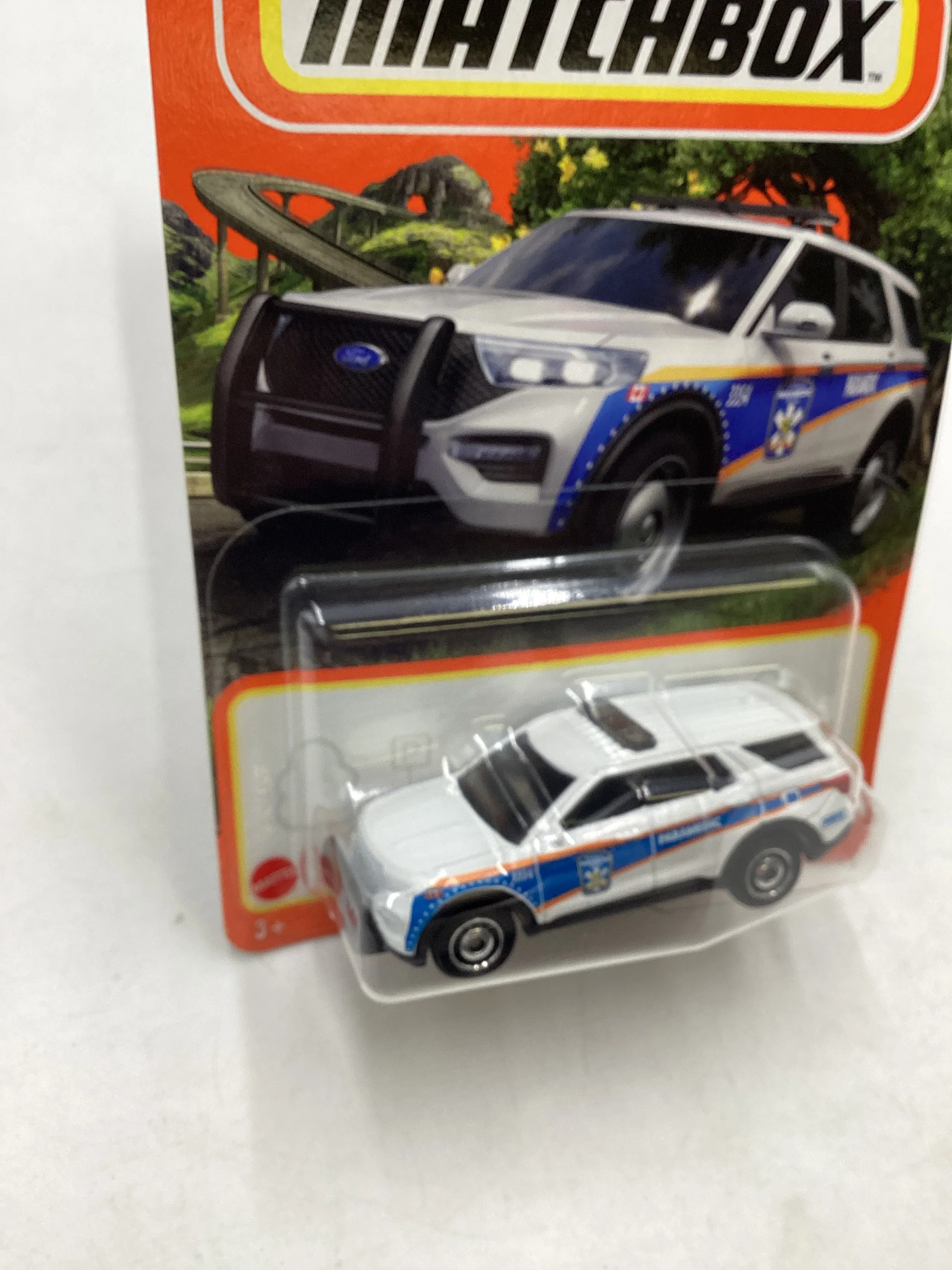 2024 Matchbox G Case #36 2023 Ford Police Interceptor Utility White 211i - Image 4