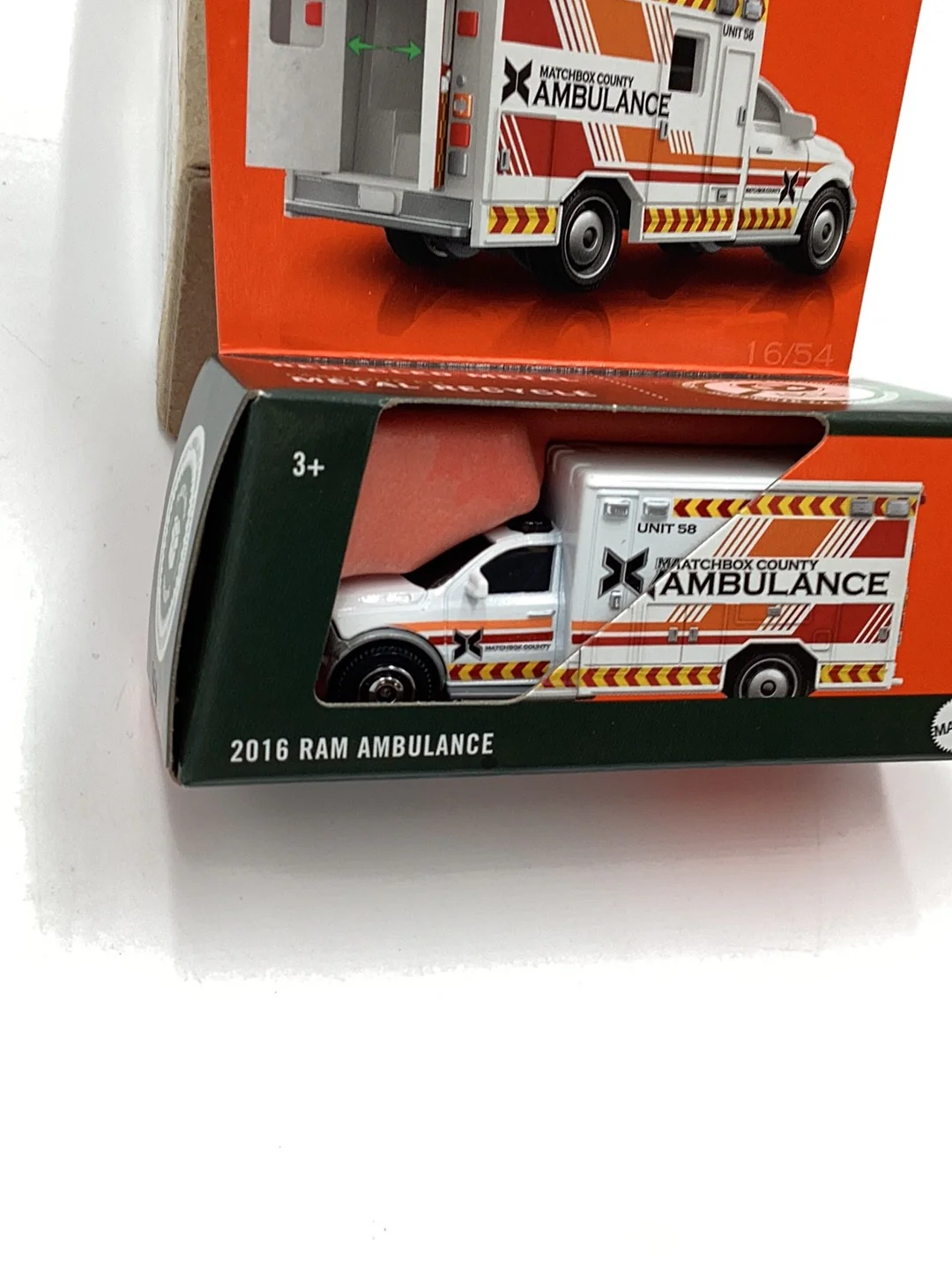 2024 Matchbox Moving Parts 2016 Ram Ambulance 168M - Image 4