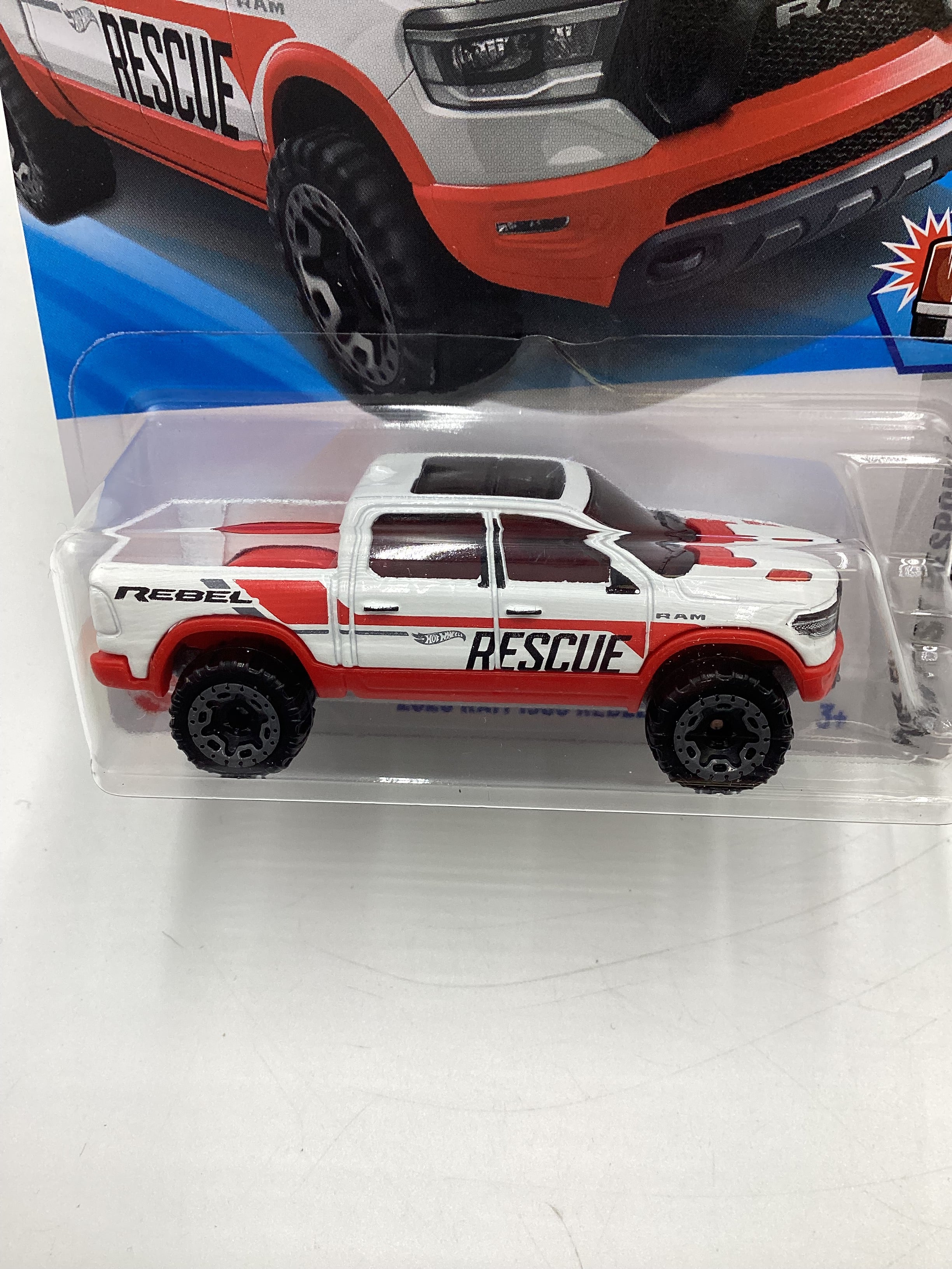 2025 Hot Wheels B case #39 2020 Ram 1500 Rebel 41A - Image 3