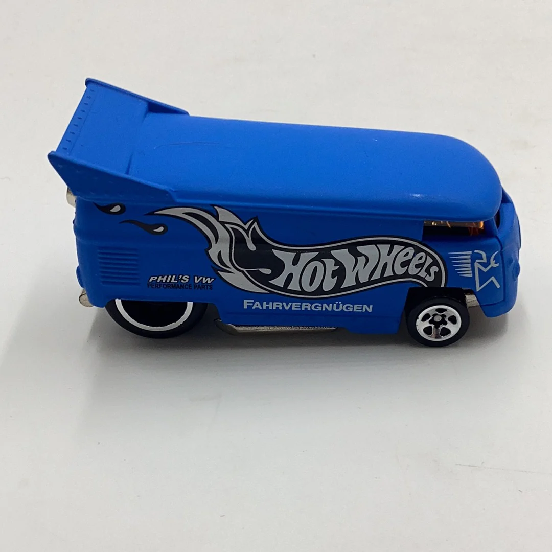 Hot wheels 40th anniversary  Volkswagen Drag Bus exclusive color  loose car - Image 4