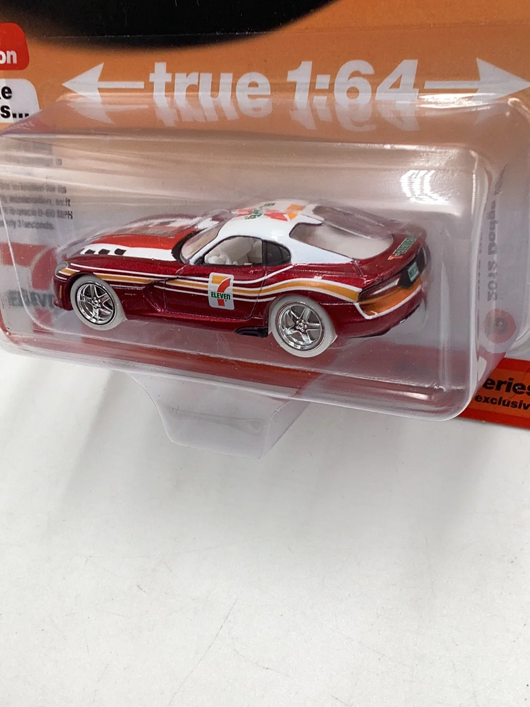 Auto world 7-Eleven 7-11 2012 Dodge Viper ultra red chase - Image 5
