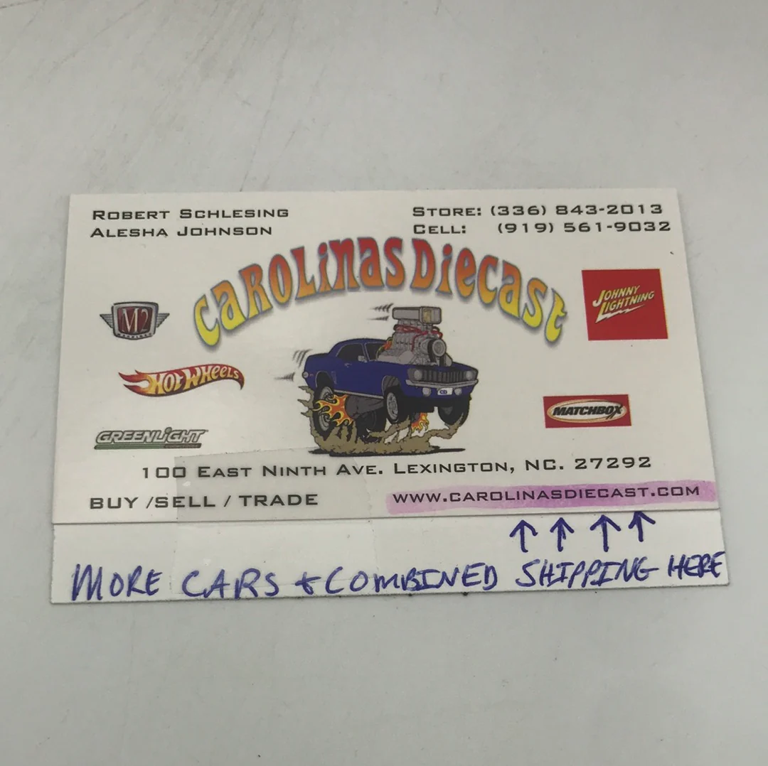 Auto World Mijo Exclusives 2019 Dodge Challenger Hellcat shark tooth WWII Limited 3600 Pcs - Image 6