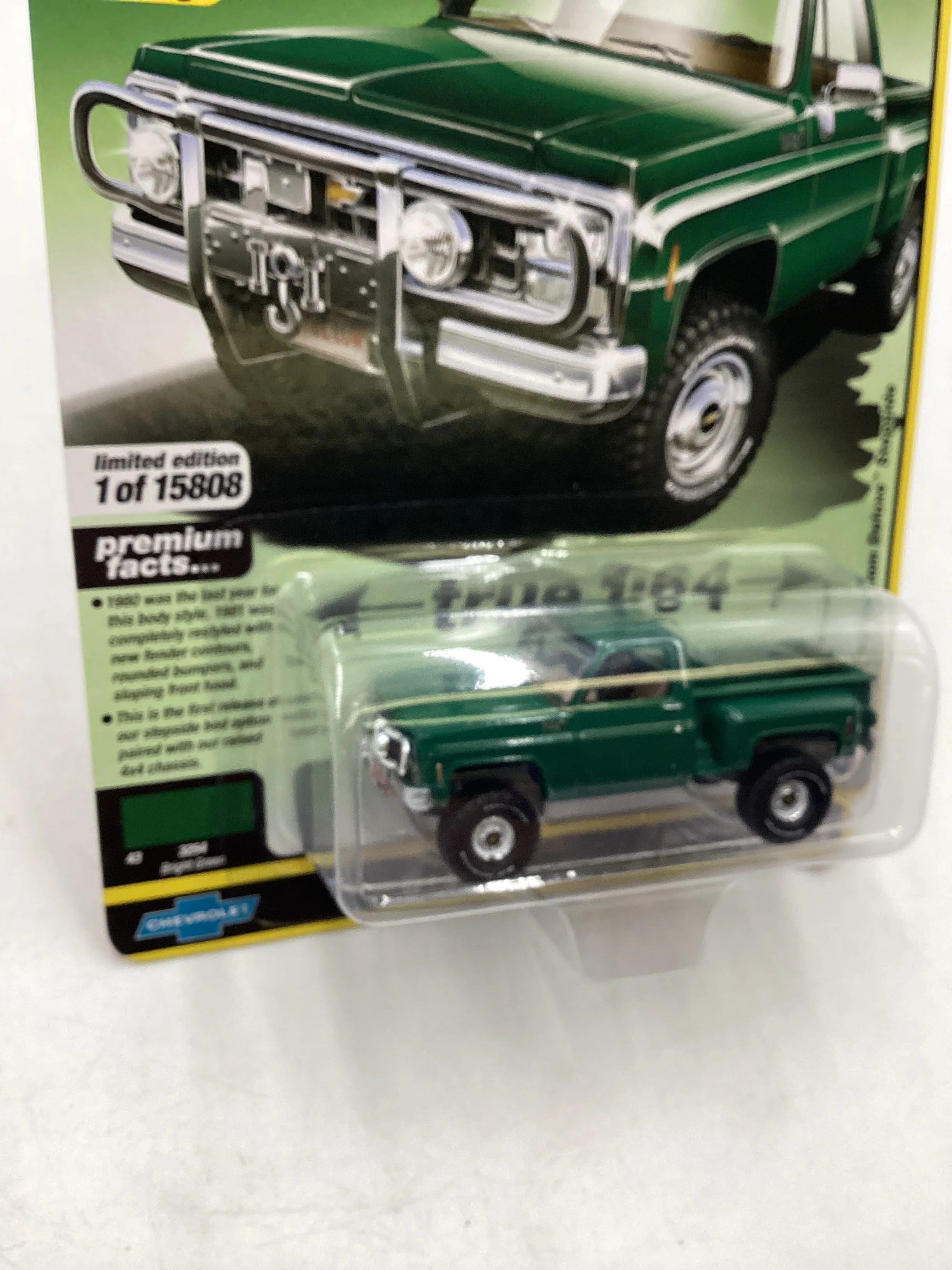 Auto World Muscle Trucks 1980 Chevy Custom Deluxe Stepside 185B - Image 5