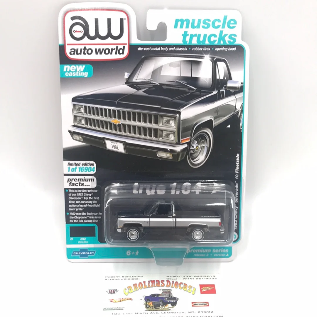 Auto world Muscle Trucks 1982 Chevy Silverado 10 Fleetside dark blue new casting