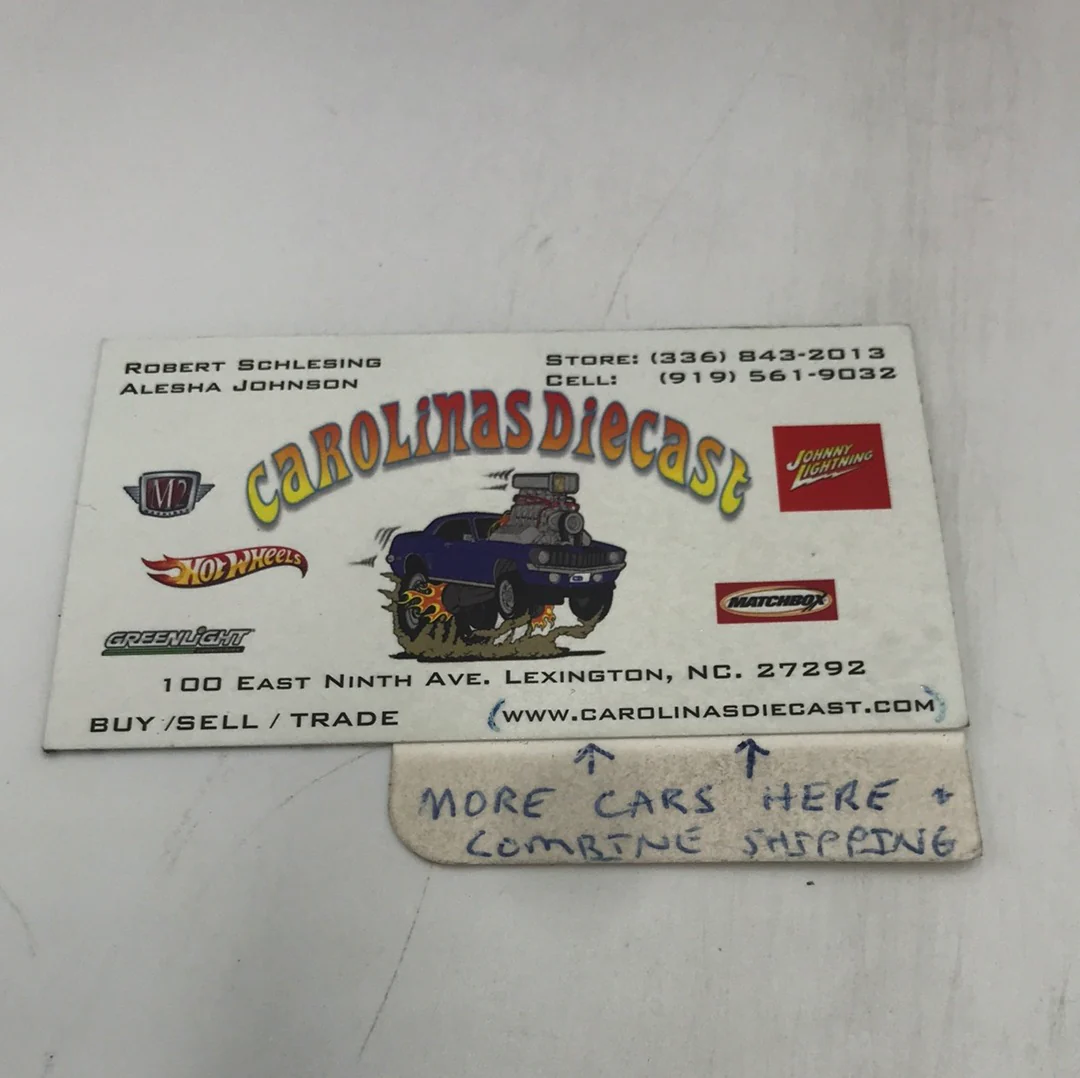 Auto world Muscle Trucks 1985 Chevy Silverado 10 Fleetside dark blue white new casting - Image 5