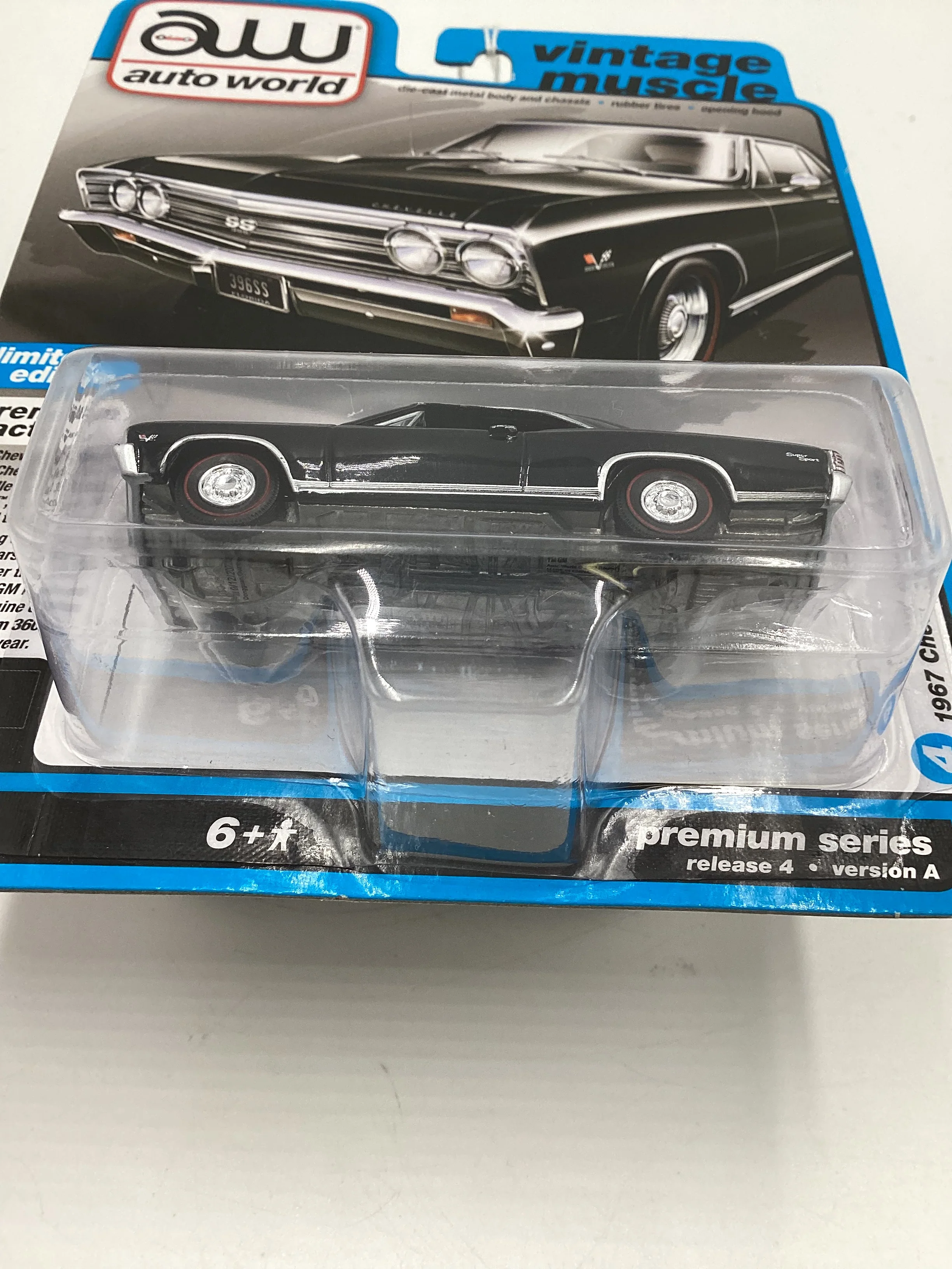 Auto World Vintage Muscle Release 4 Version A 1967 Chevy Chevelle SS 396 Black 183G - Image 7