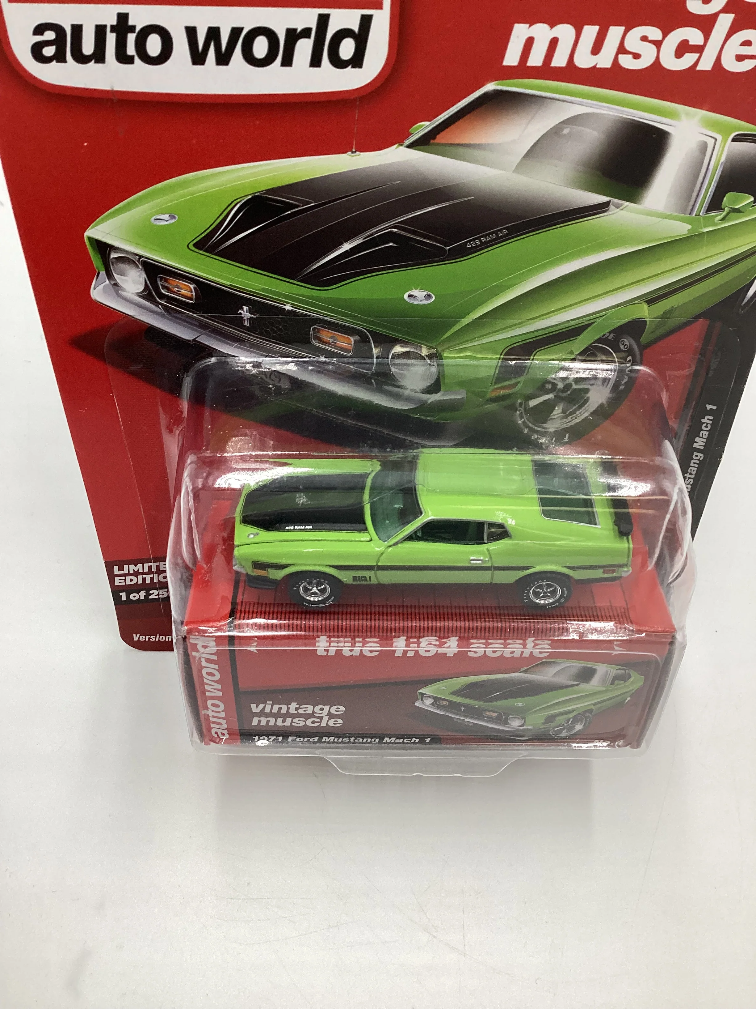 Auto World Vintage Muscle Release 4 Version A 1971 Ford Mustang Mach 1 Green - Image 6