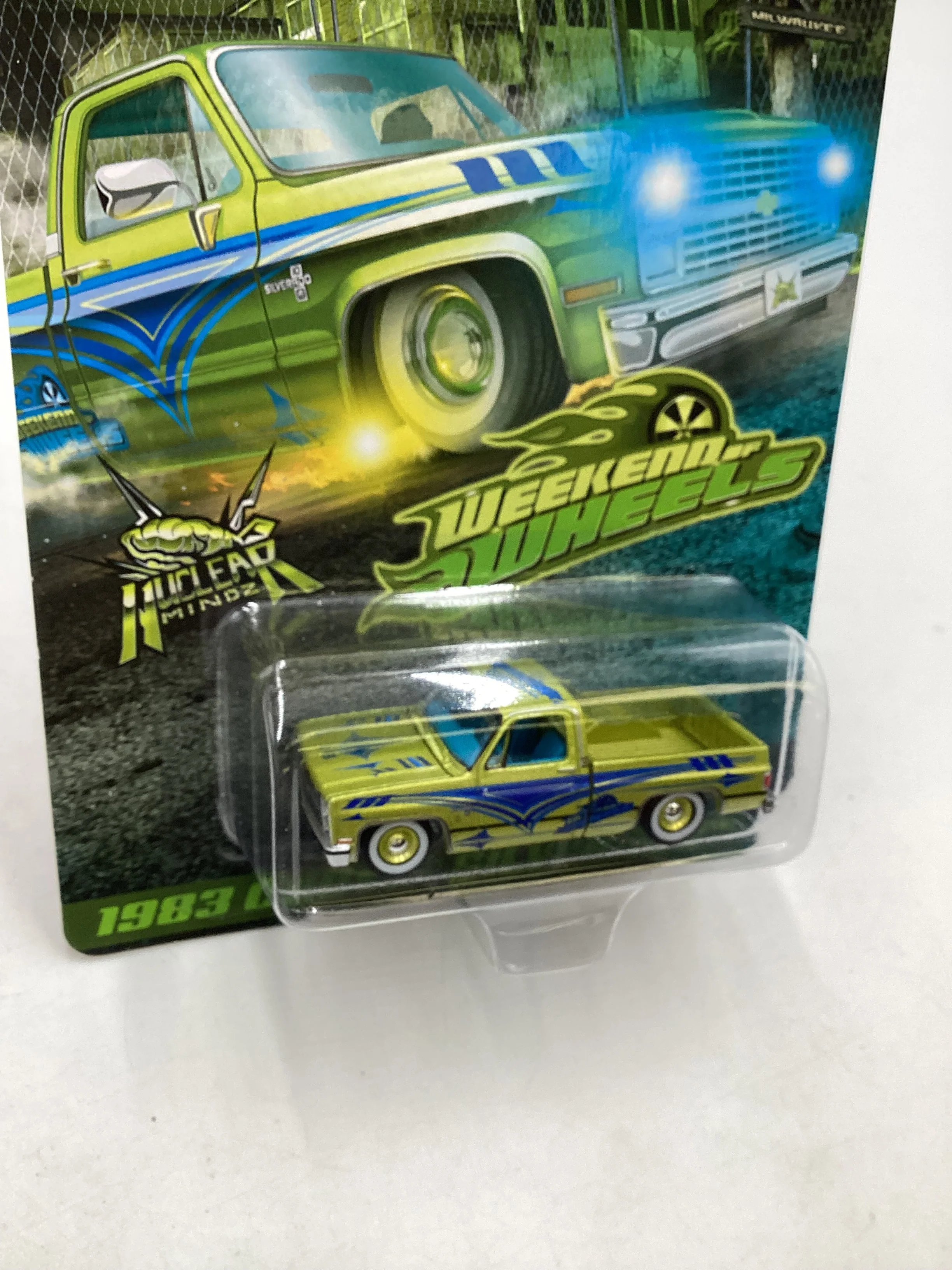 Auto World x HOC Weekend of Wheels Exclusive 1983 Chevy Silverado Green 185E - Image 5