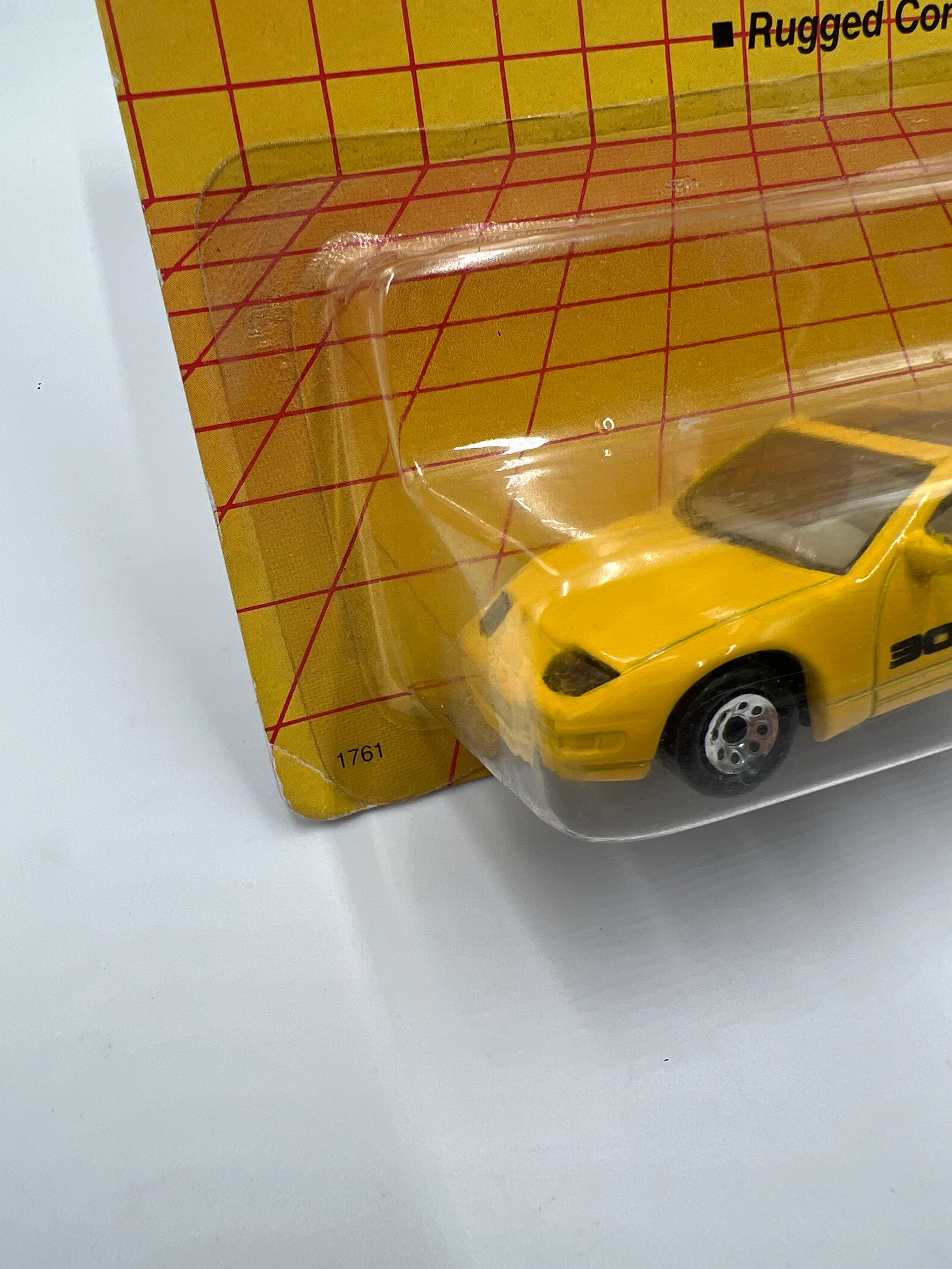 1990 Matchbox Motors MB #61 300ZX Yellow W/Protector Bad Card SR - Image 6