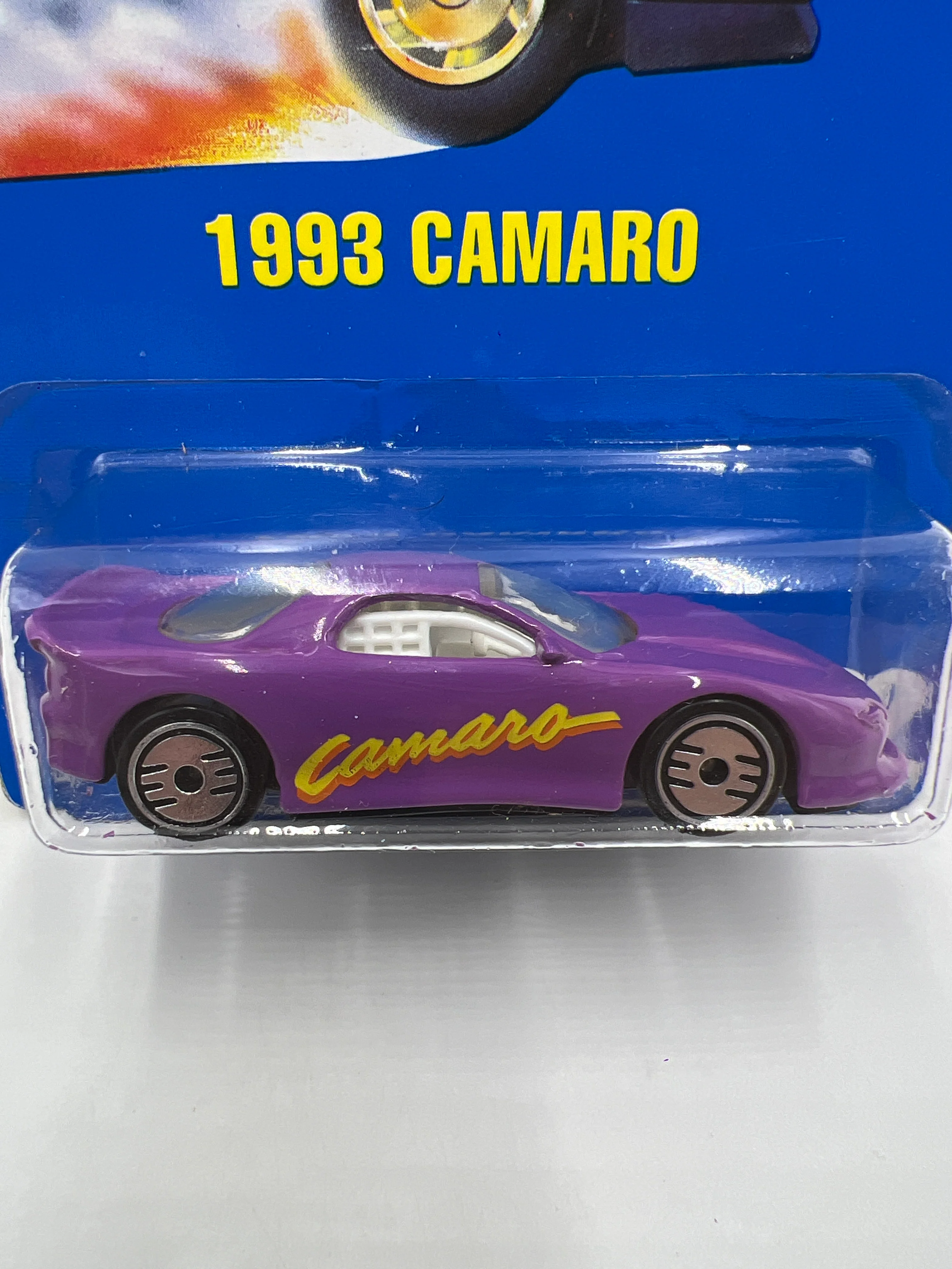 Hot Wheels Collector #202 1993 Camaro Purple 240E - Image 2