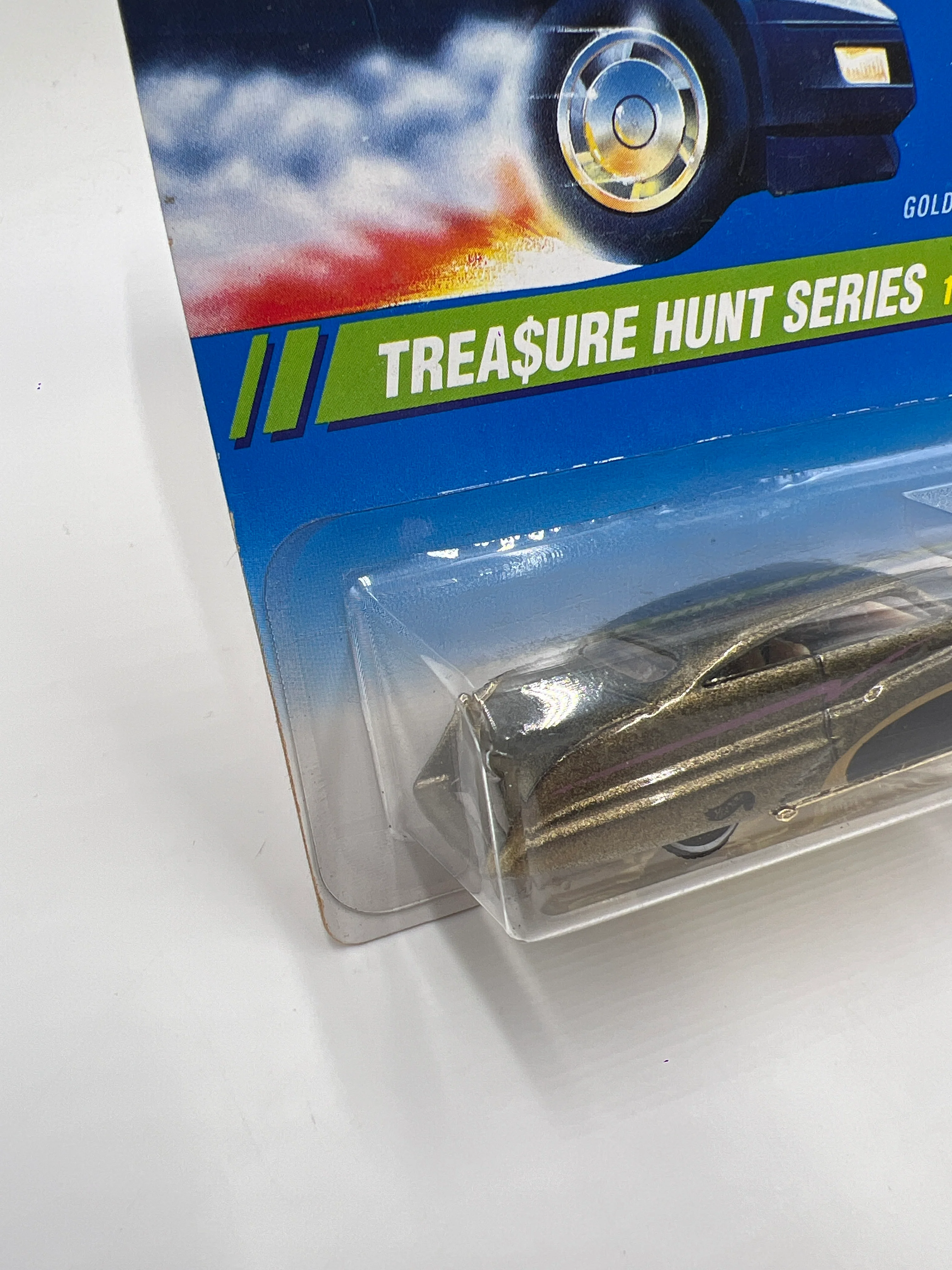 1995 Hot Wheels Treasure Hunt Series #2 Real Riders Gold Passion W/Protector - Image 4