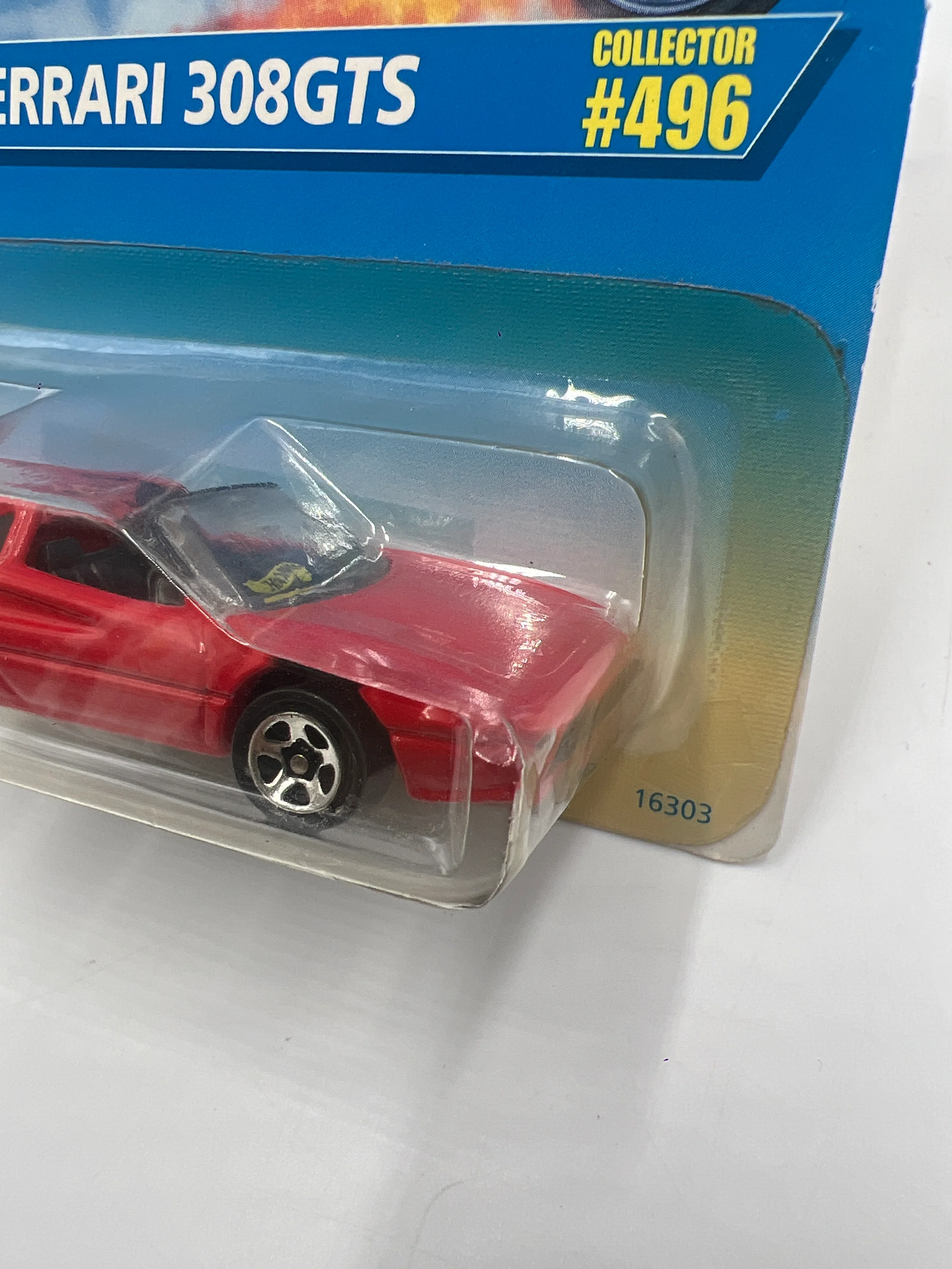 1996 Hot Wheels #496 Ferrari 308GTS Red *Yellowed Blister* - Image 4