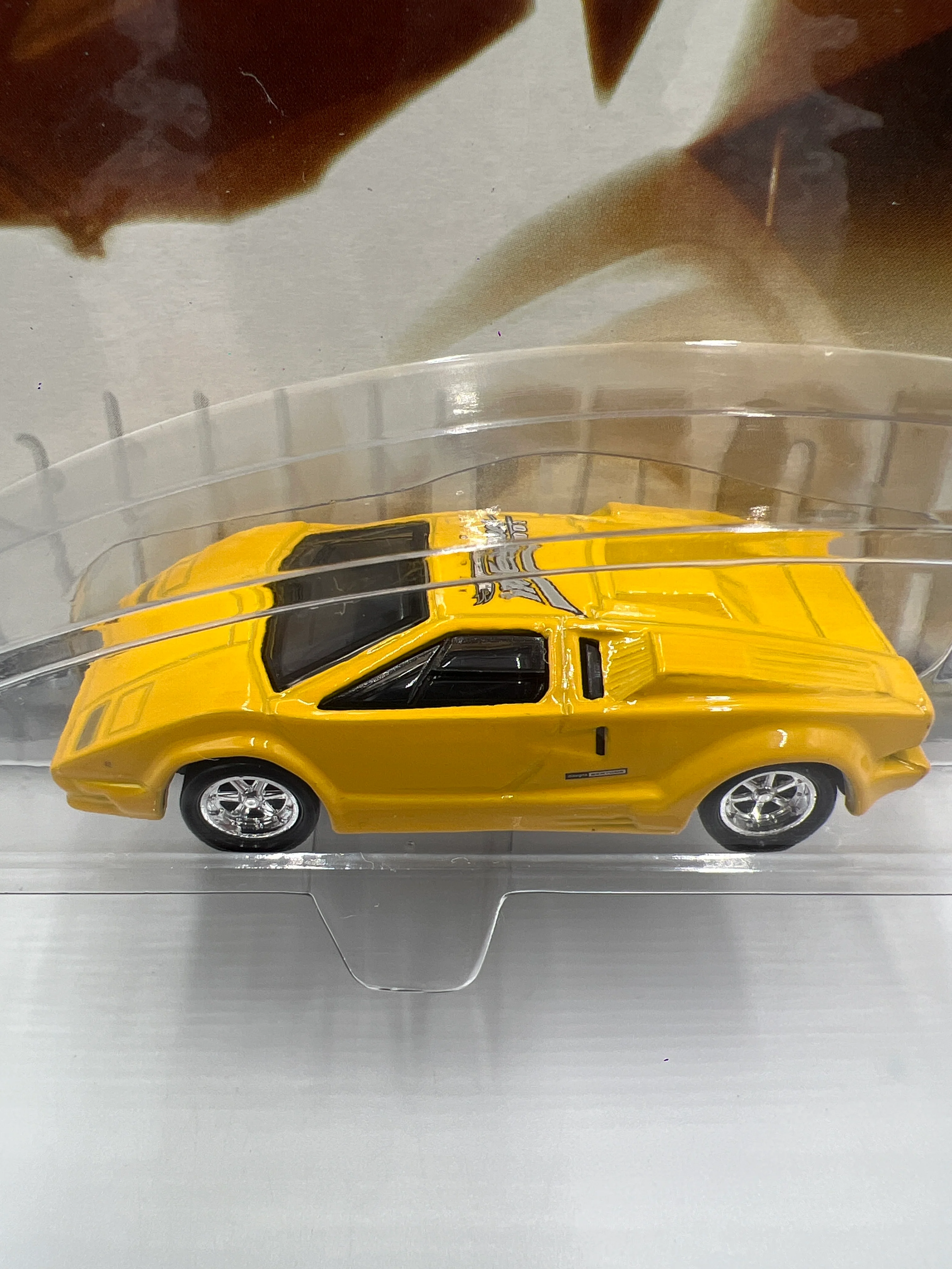 2002 Hot Wheels Auto Milestones Lamborghini Countach Yellow SR - Image 2