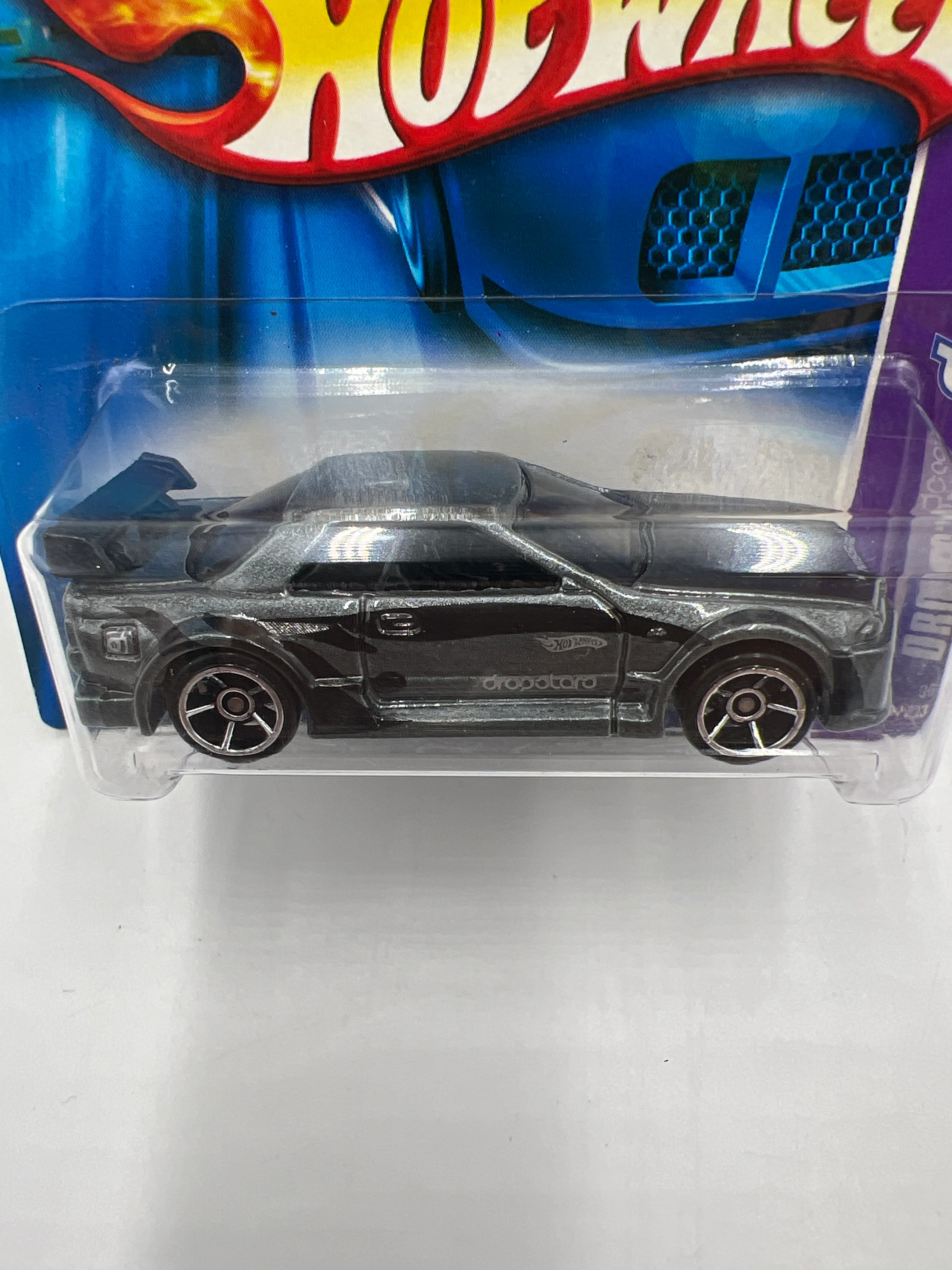 2006 Hot Wheels Dropstars #060 Nissan Skyline Gray HTF Short Card W/Protector - Image 3