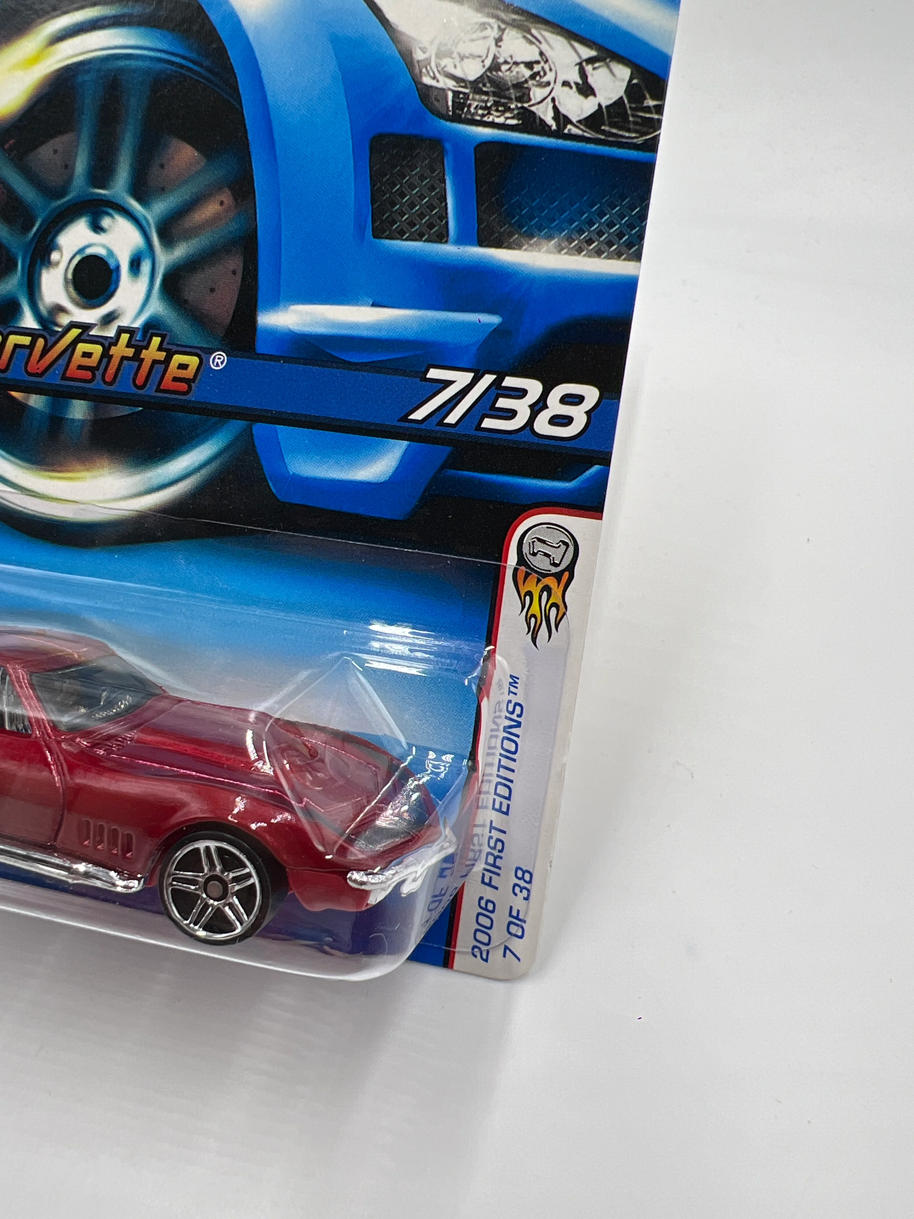 2006 Hot Wheels First Editions #7 69 Corvette Red 15F - Image 4