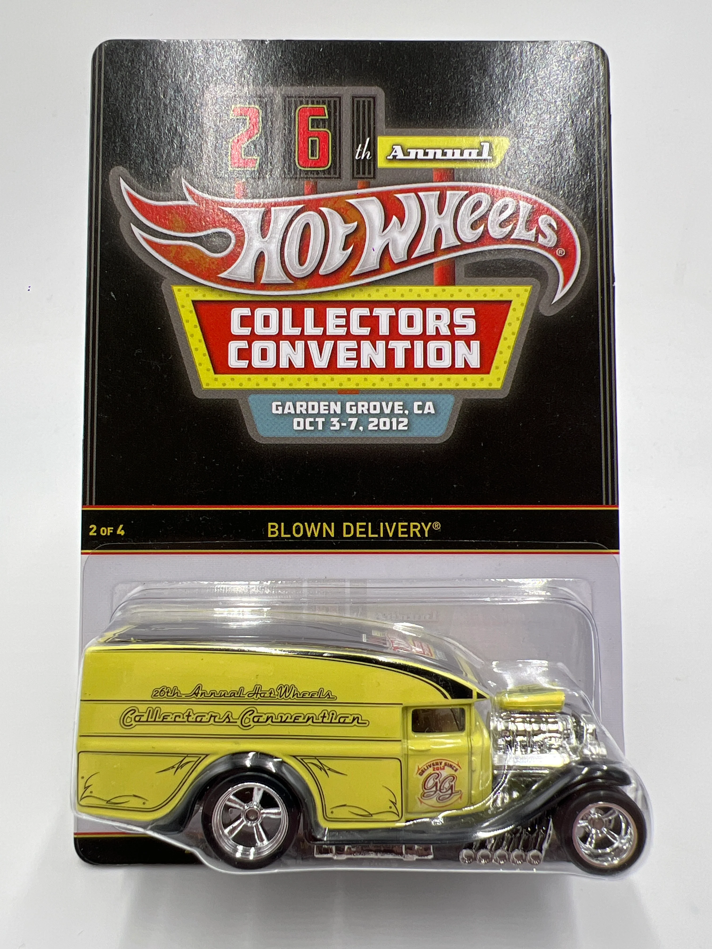 2012 Hot Wheels 26th Annual Collectors Convention #361/3000 Blown Delivery Yellow W/Protector - Image 2