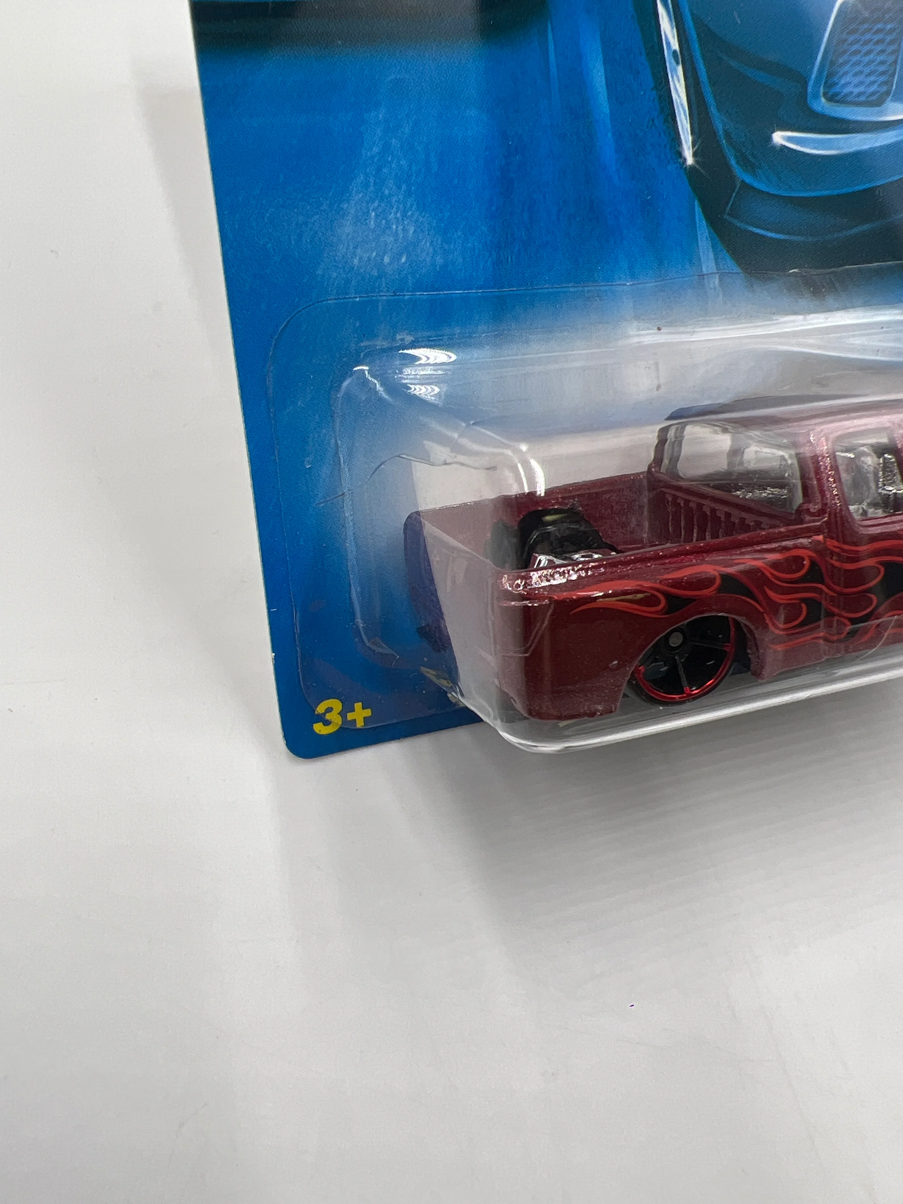 2008 Hot Wheels #139 Team Hot Trucks Nissan Titan Red *Cracked Blister* - Image 5