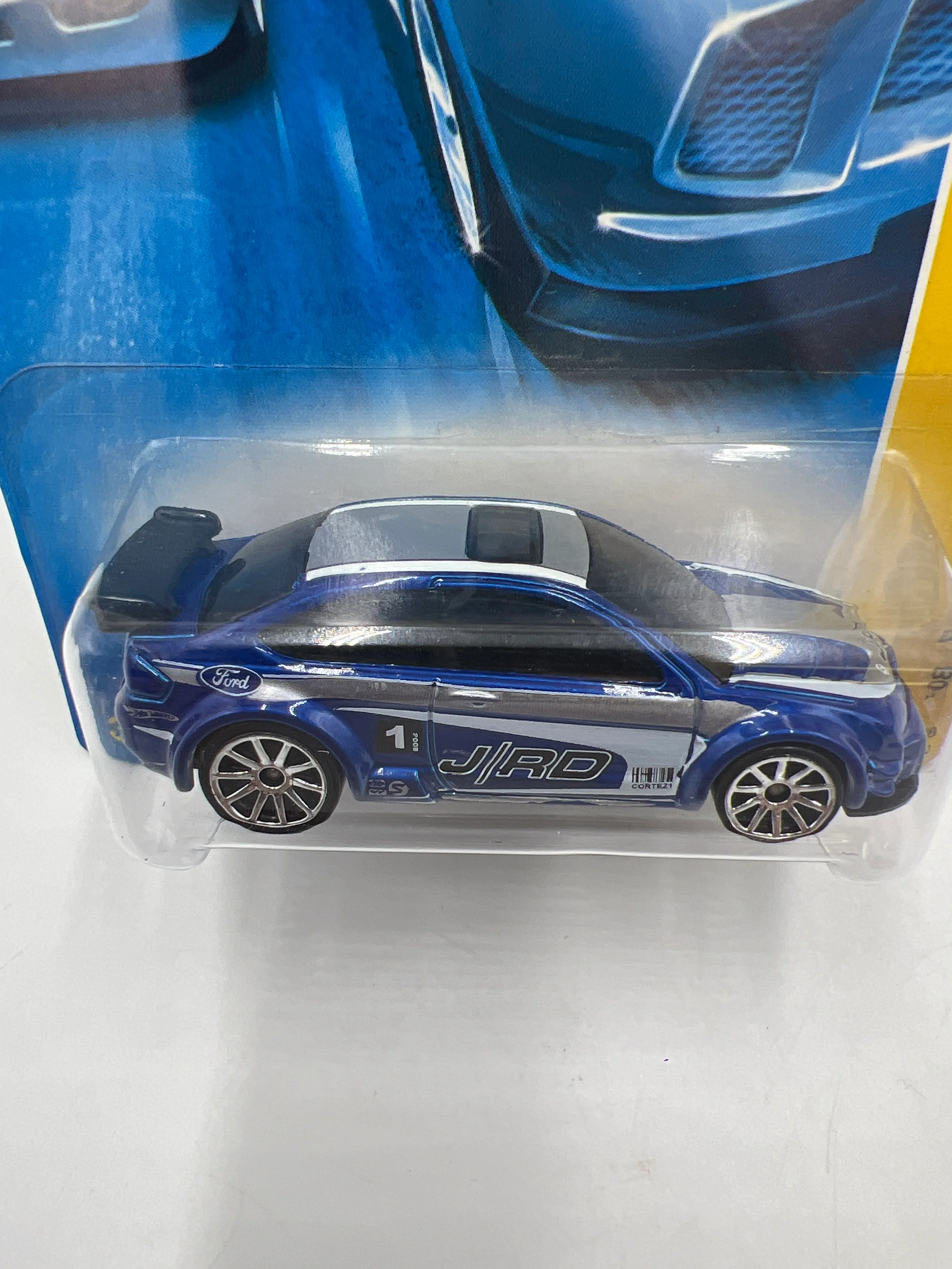 2008 Hot Wheels New Models #31 08 Ford Focus Blue 24A - Image 3