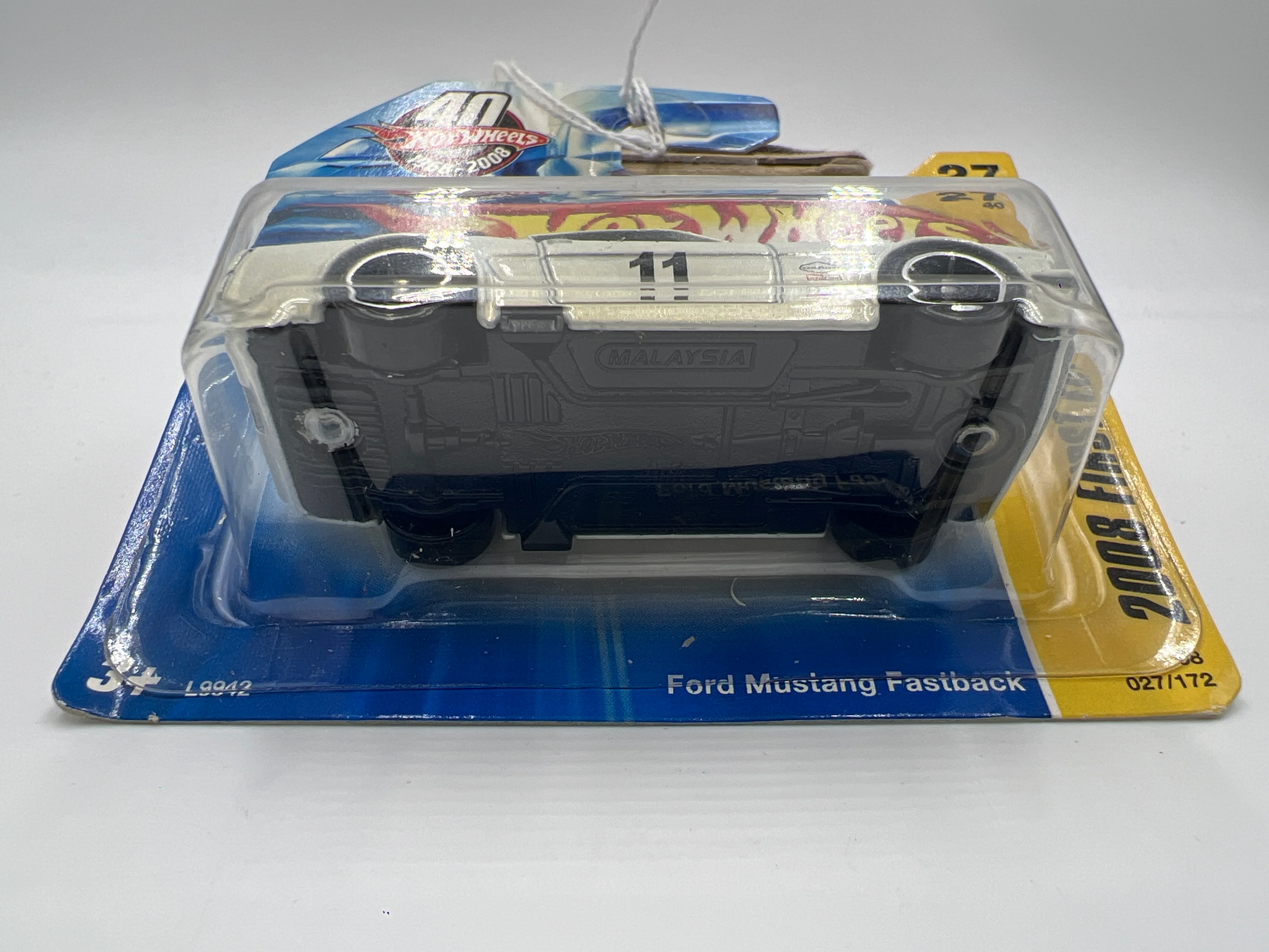 2008 Hot Wheels New Models #27 Ford Mustang Fastback White Short Card 25E - Image 6