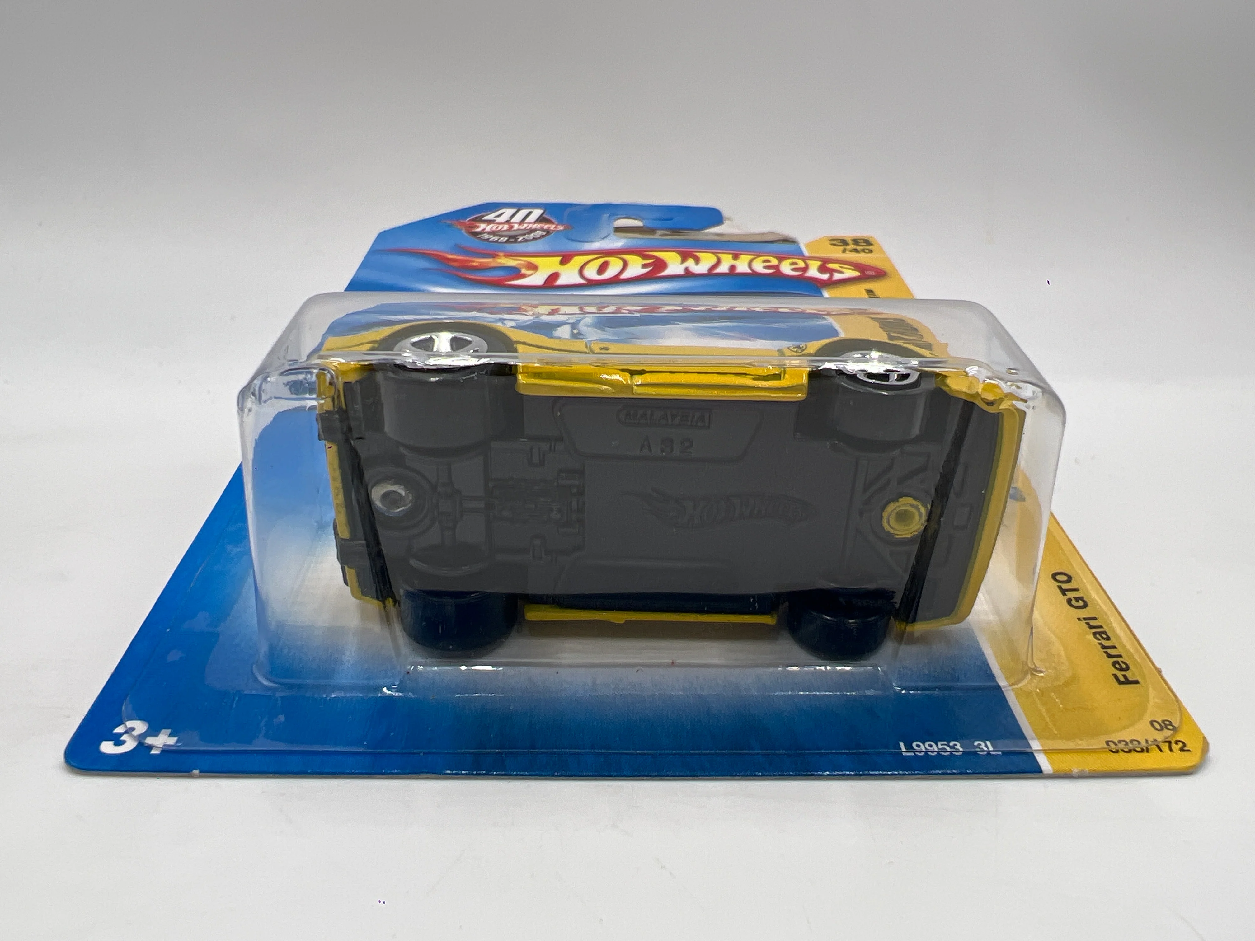2008 Hot Wheels New Models #38 Ferrari GTO Yellow W/Protector SR - Image 6