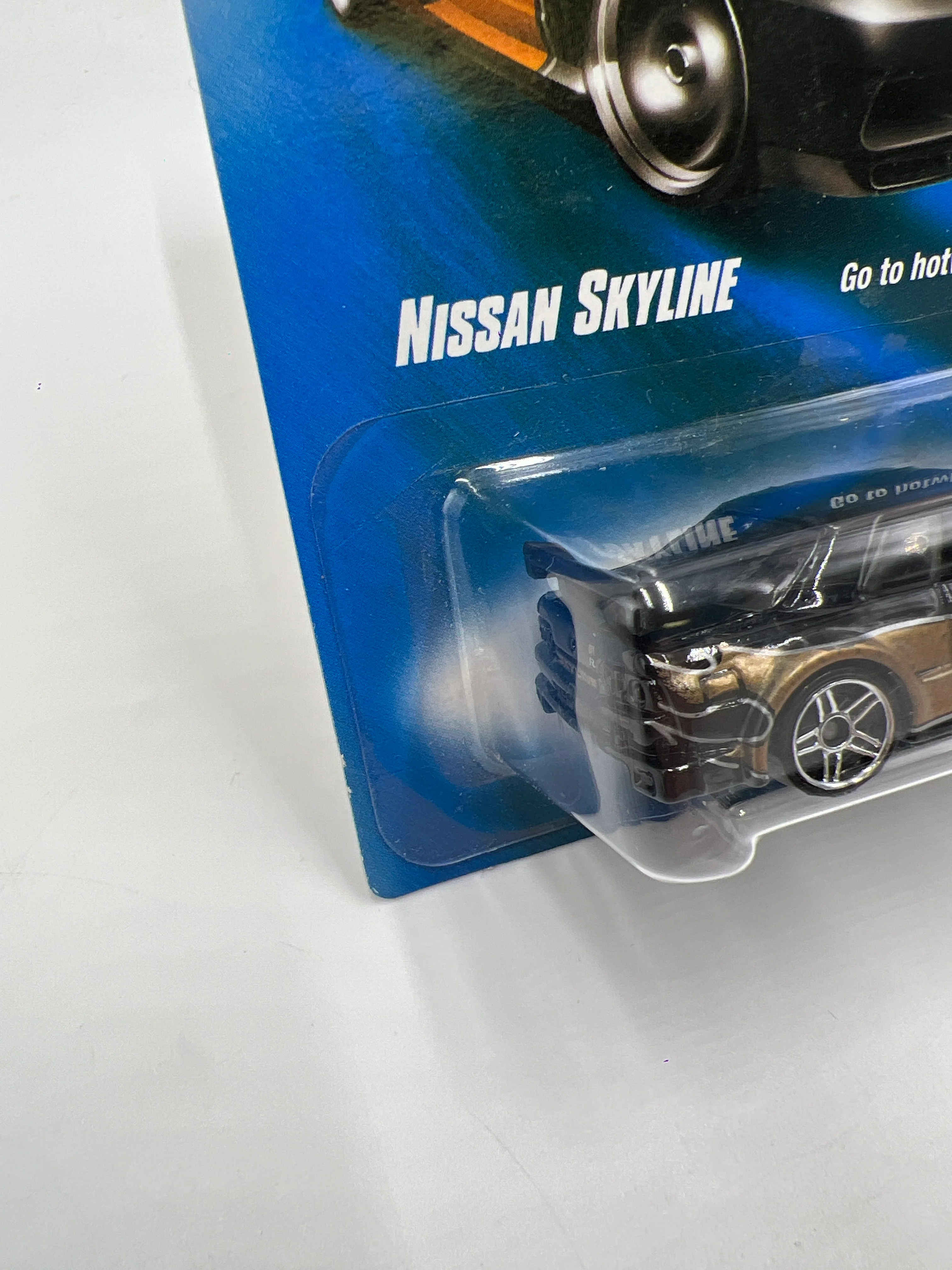 2008 Hot Wheels Web Trading Cars #81 Nissan Skyline Black/Gold W/Protector - Image 5