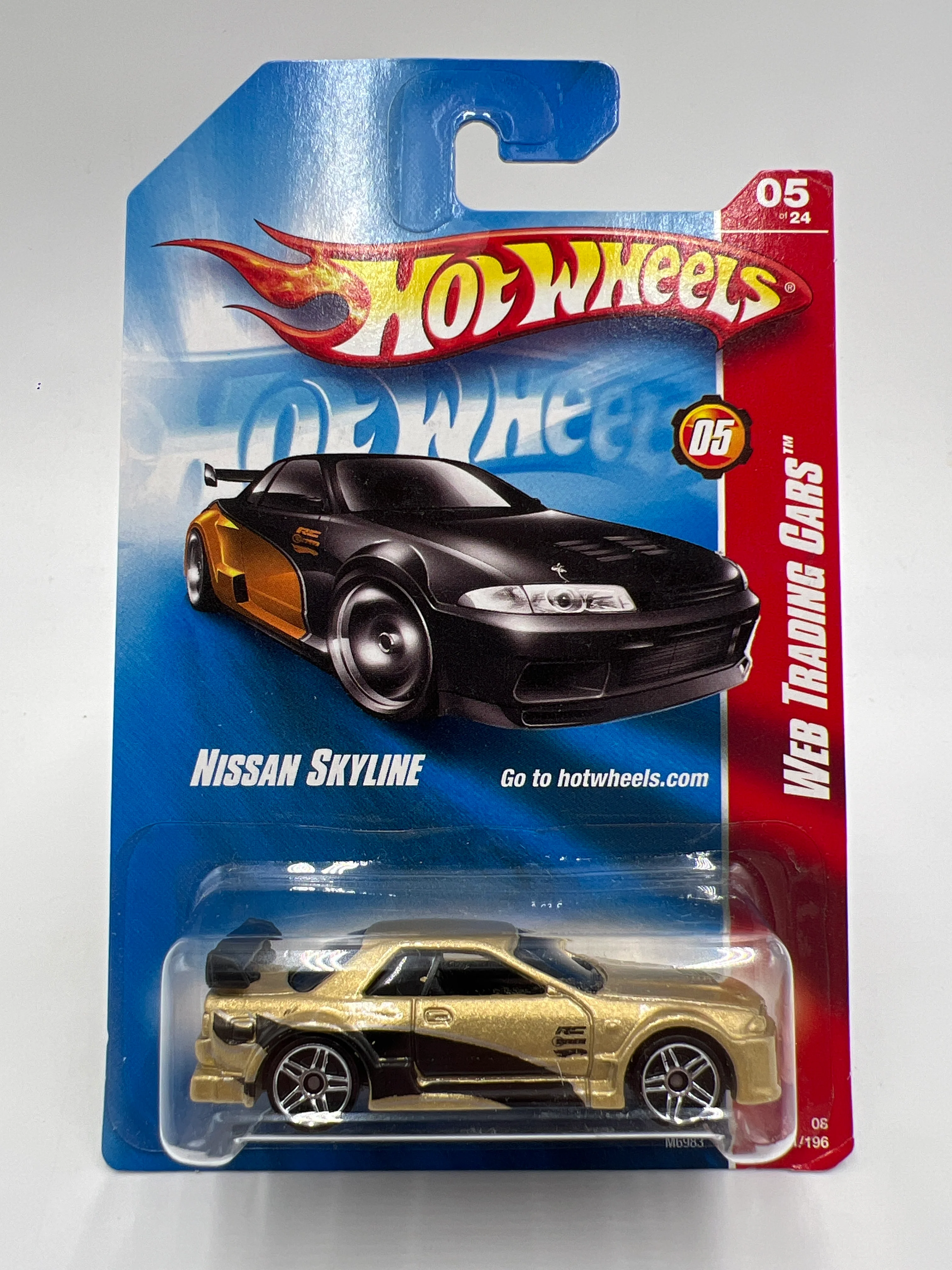 2008 Hot Wheels Web Trading Cars #81 Nissan Skyline Gold W/Protector - Image 2
