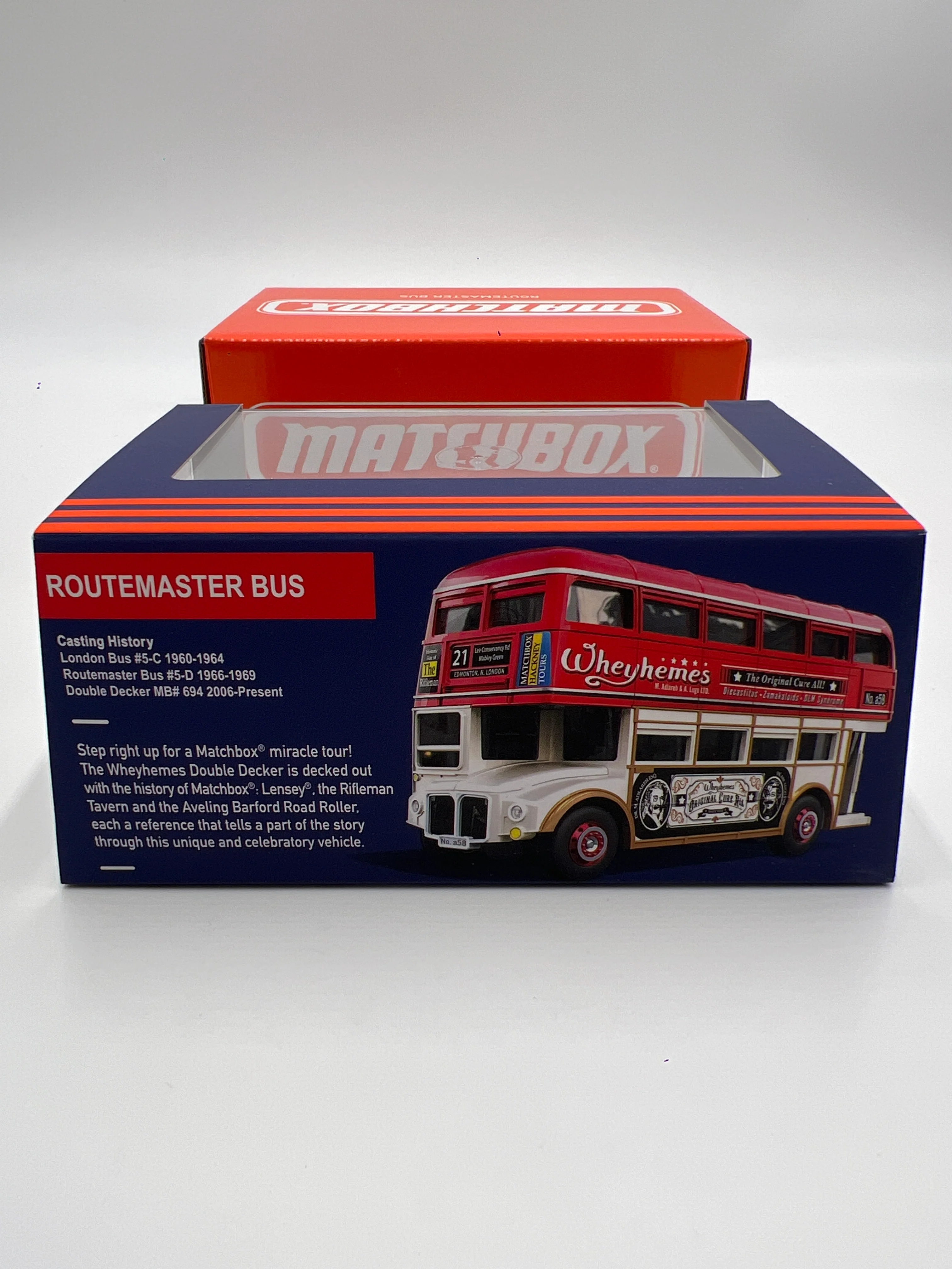 Matchbox Mattel Creations Routemaster Bus Red/White - Image 6