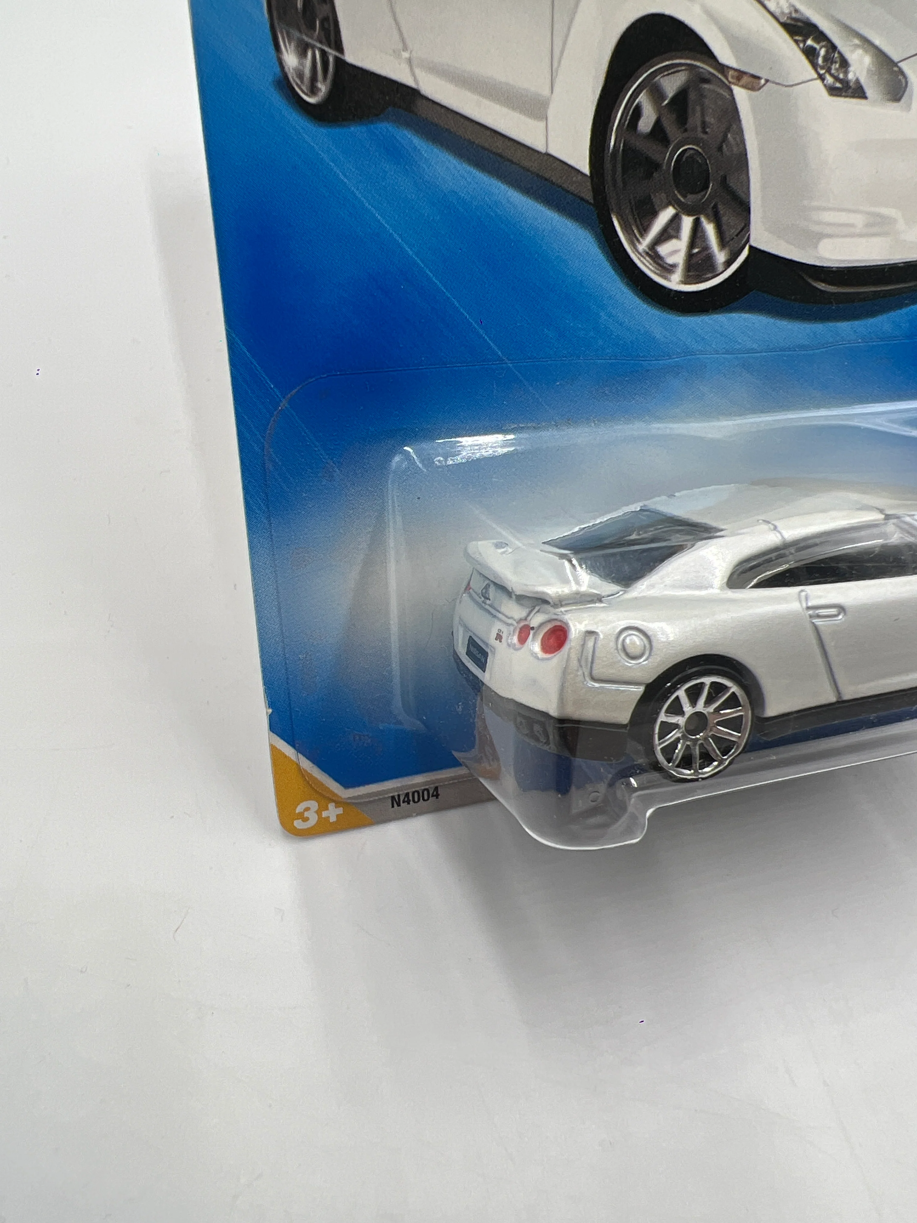 2009 Hot Wheels New Models #001 2009 Nissan GT-R White 79B - Image 5