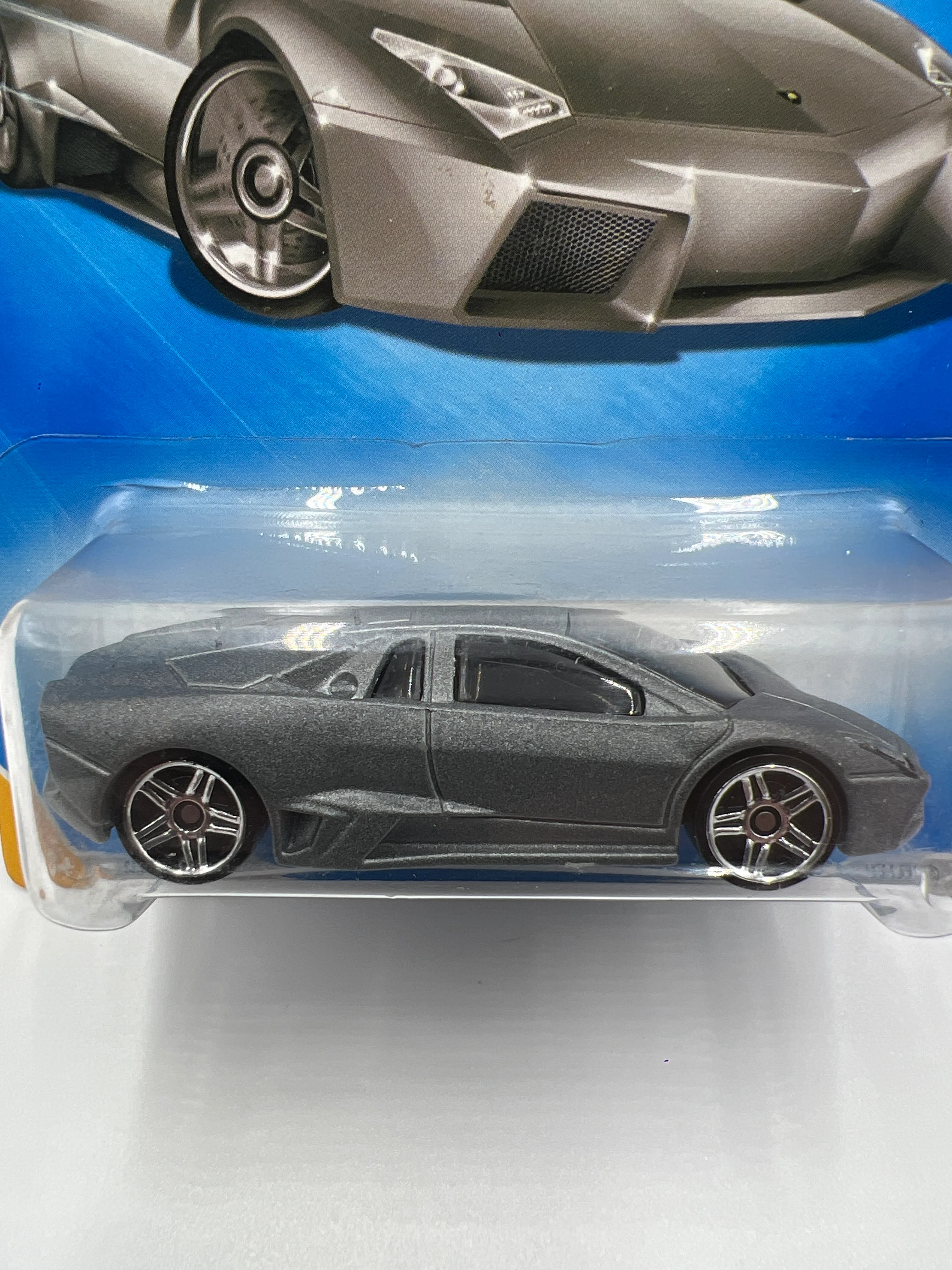 2009 Hot Wheels New Models #21 Lamborghini Reventon Gray 101C - Image 3