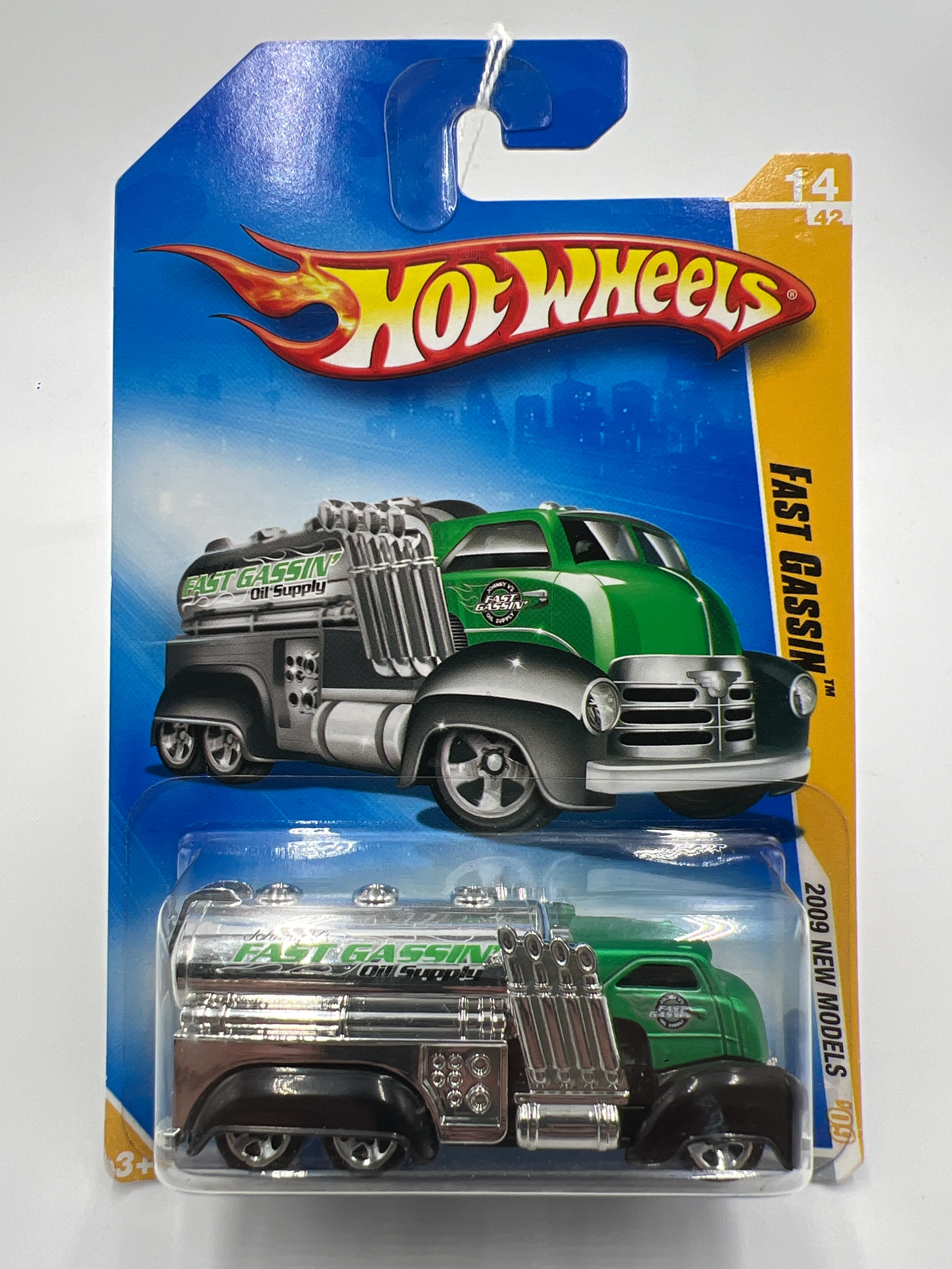 2009 Hot Wheels New Models #14 Fast Gassin Green aa4 - Image 2