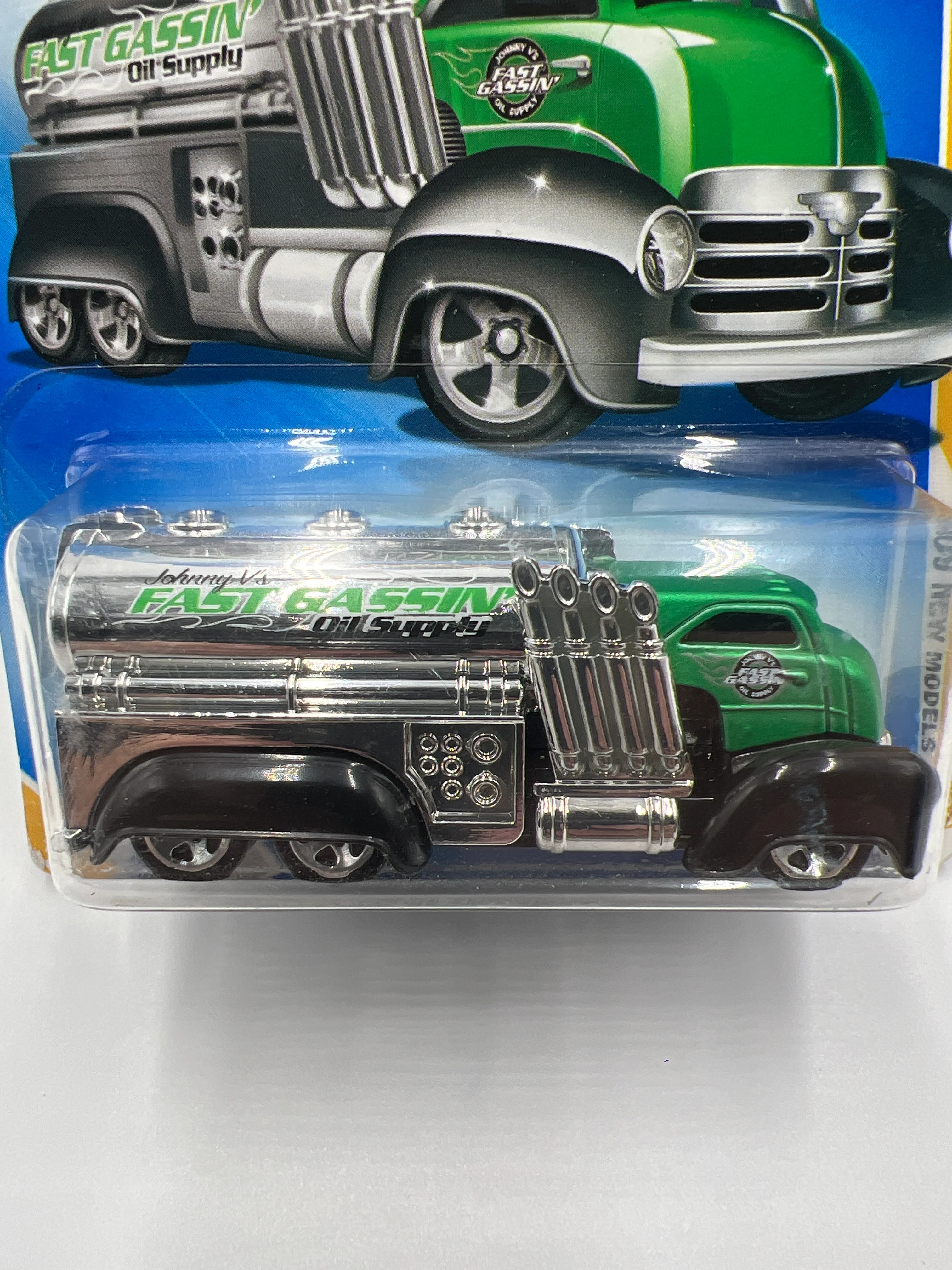 2009 Hot Wheels New Models #14 Fast Gassin Green aa4 - Image 3