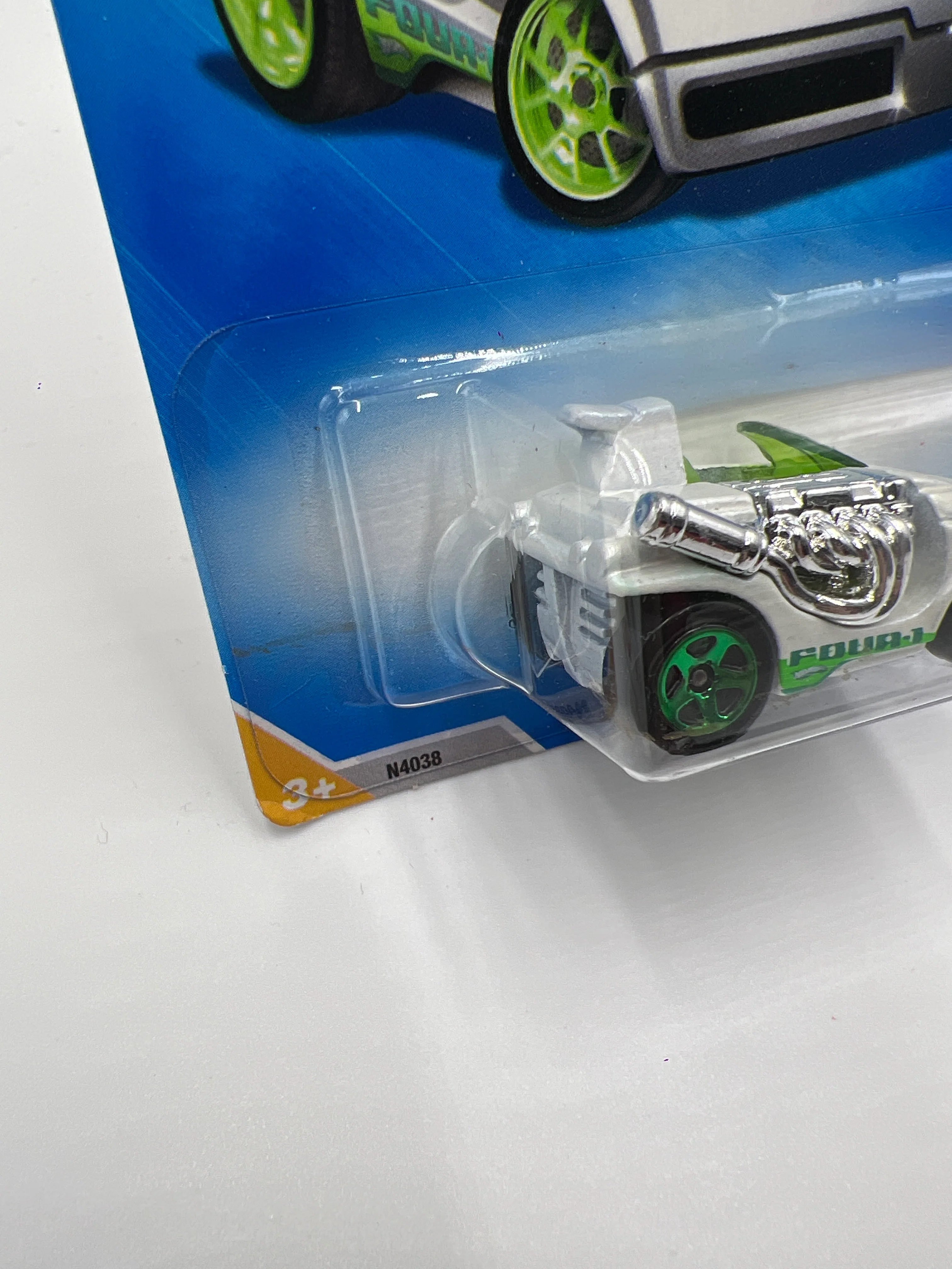 2009 Hot Wheels New Models #35 Four-1 White BB7 - Image 5