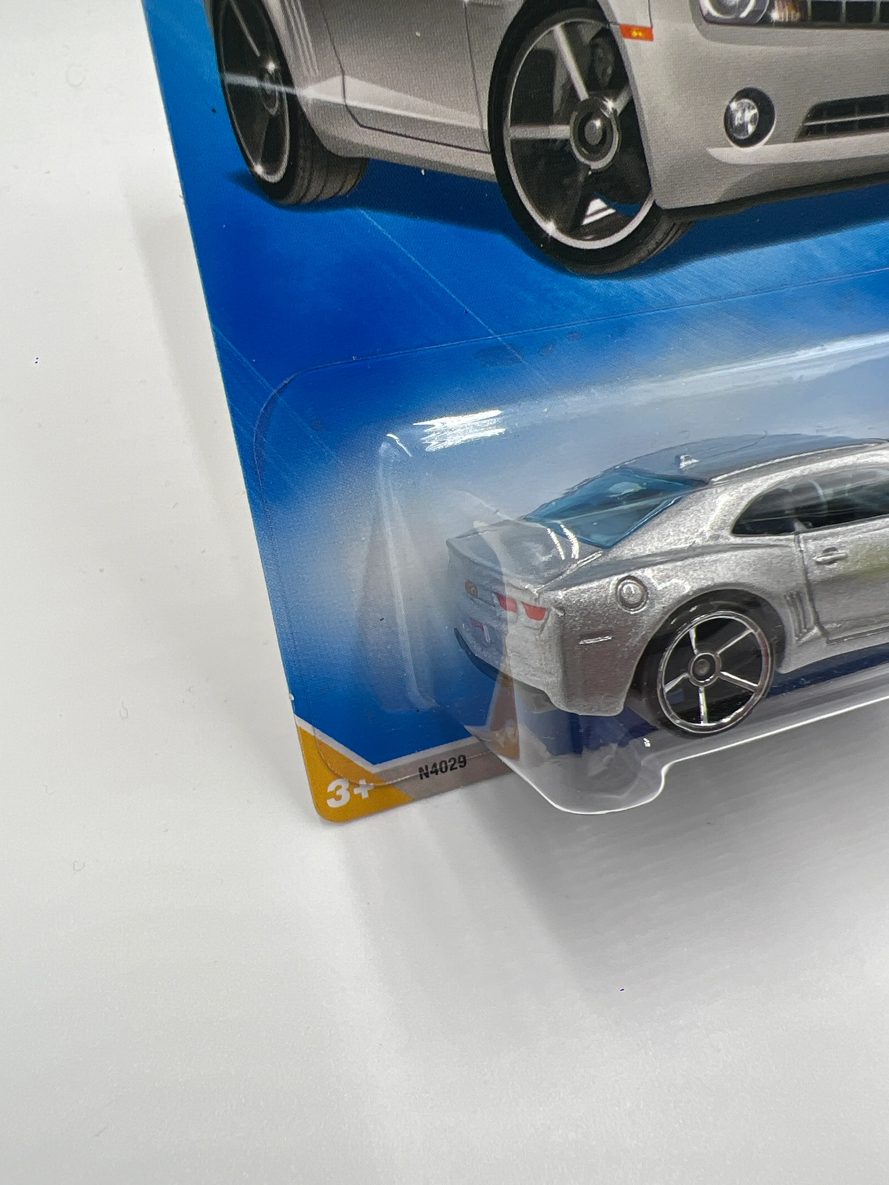 2009 Hot Wheels New Models #26 10 Camaro SS Silver SR - Image 5