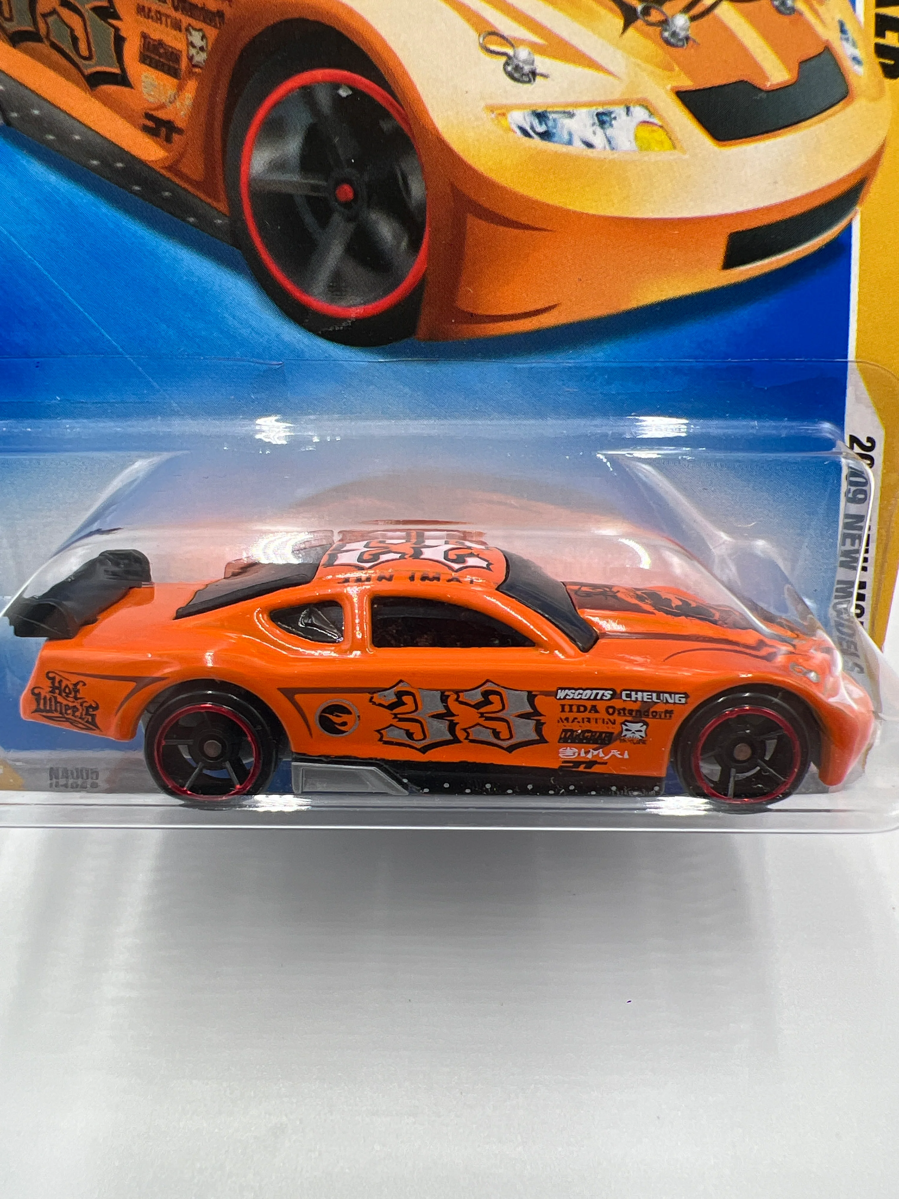 2009 Hot Wheels New Models #2 Circle Tracker Orange 97E - Image 3